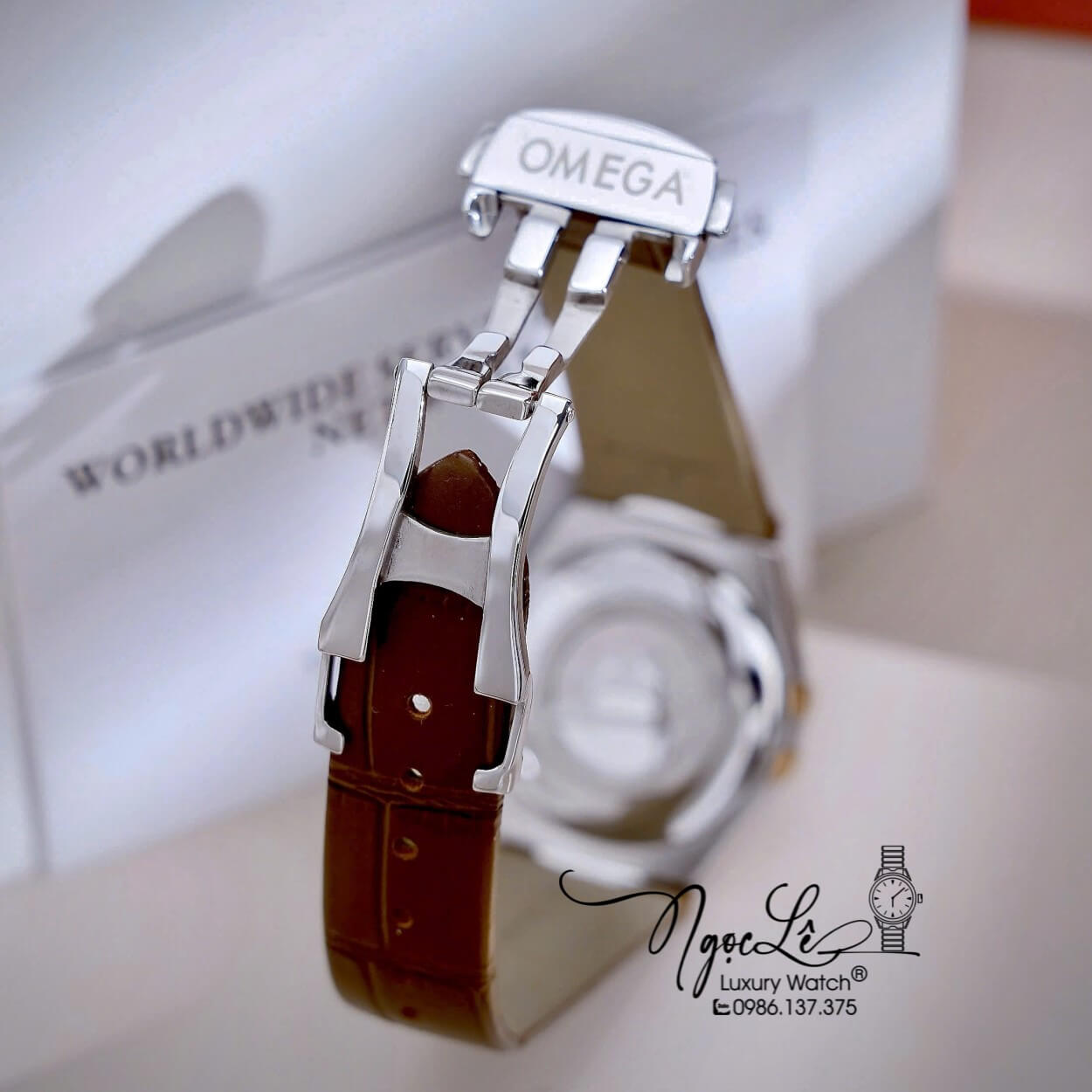 Đồng Hồ Nữ Omega Constellation Dây Da Nâu Vỏ Demi Rose Niềng Trơn Size 34mm - Quartz Japan