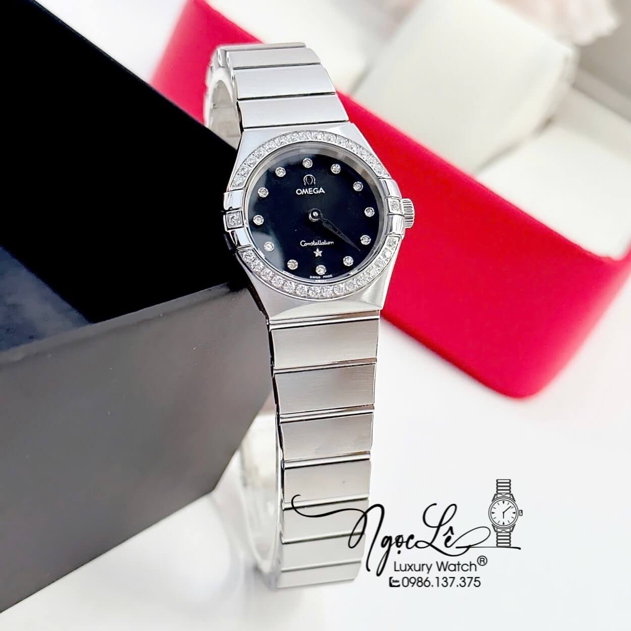 Đồng Hồ Nữ Omega Constellation Dây Kim Loại Silver Mặt Đen Đính Đá Size 29mm
