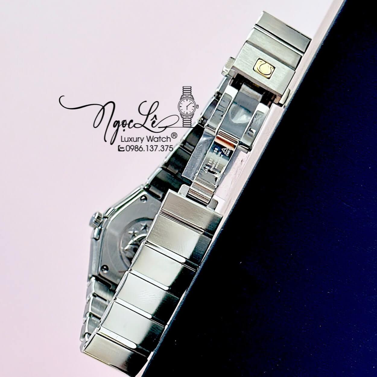 Đồng Hồ Nữ Omega Constellation Dây Kim Loại Silver Mặt Hồng Pastel Đính Đá Size 29mm