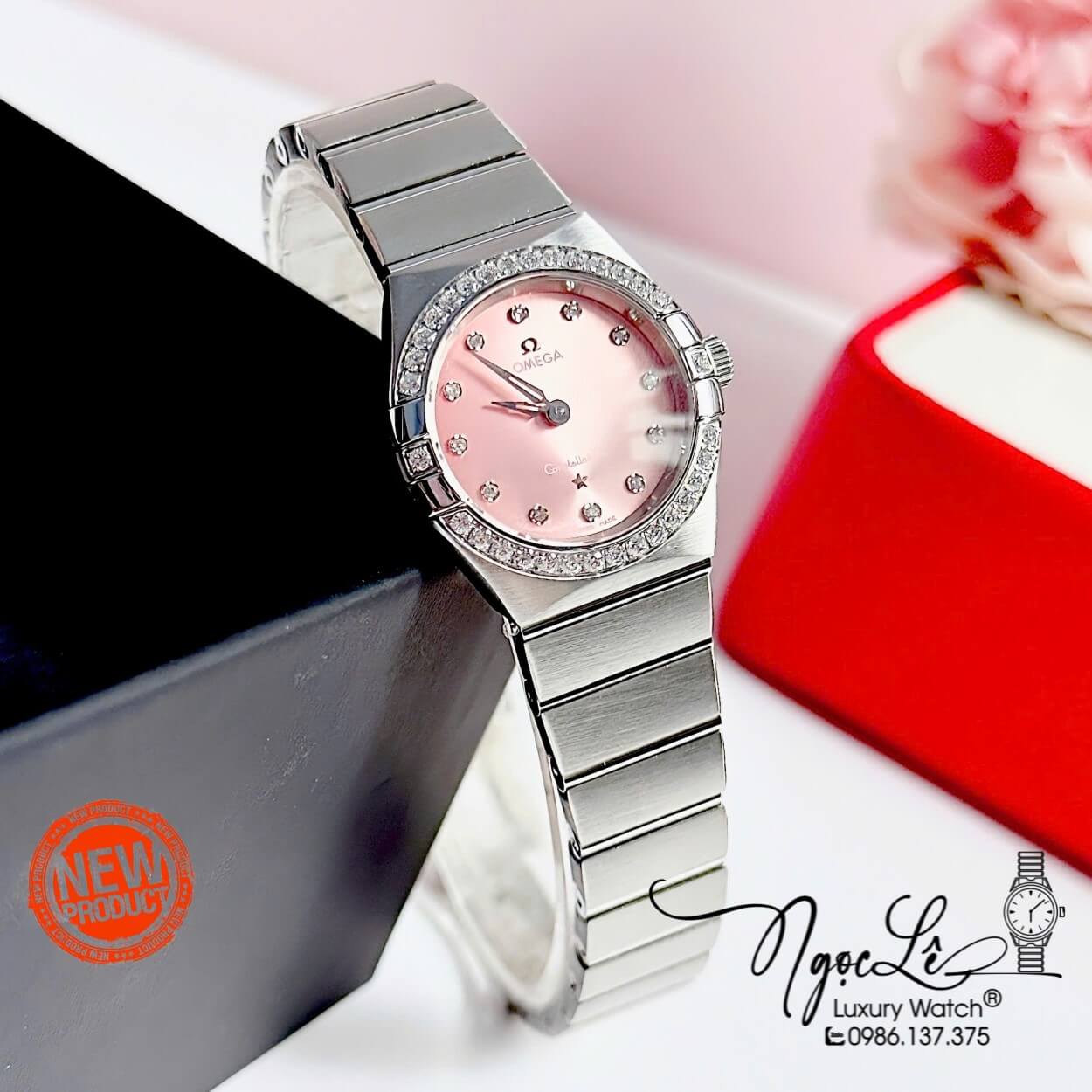 Đồng Hồ Nữ Omega Constellation Dây Kim Loại Silver Mặt Hồng Pastel Đính Đá Size 29mm
