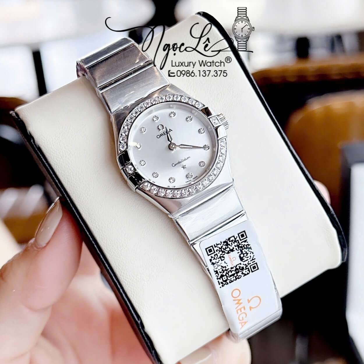 Đồng Hồ Nữ Omega Constellation Dây Kim Loại Silver Mặt Trắng Đính Đá Size 29mm