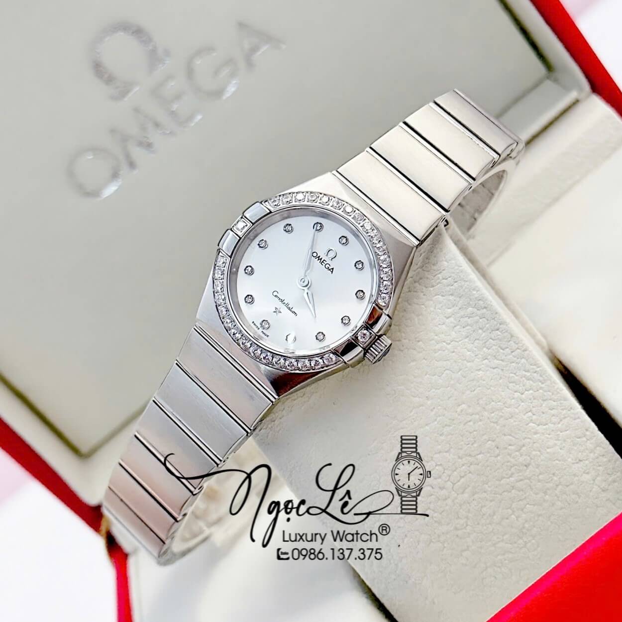 Đồng Hồ Nữ Omega Constellation Dây Kim Loại Silver Mặt Trắng Đính Đá Size 29mm