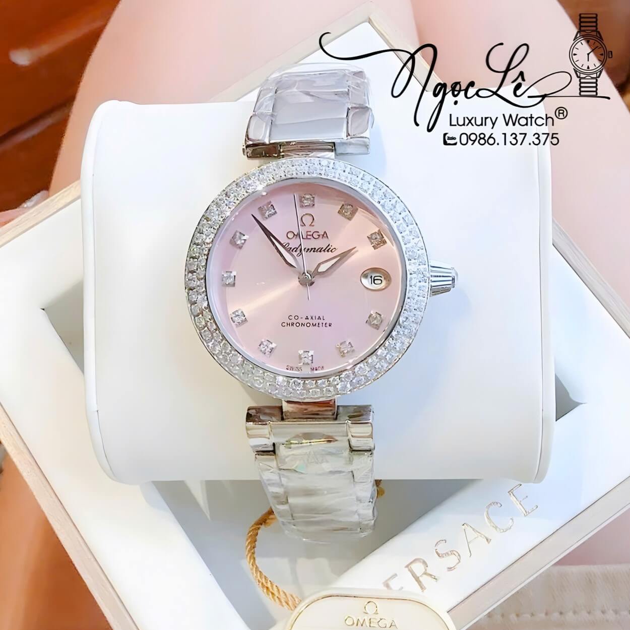 Đồng Hồ Nữ Omega De Ville Dây Kim Loại Silver Mặt Hồng Phấn Đính Đá Size 34mm