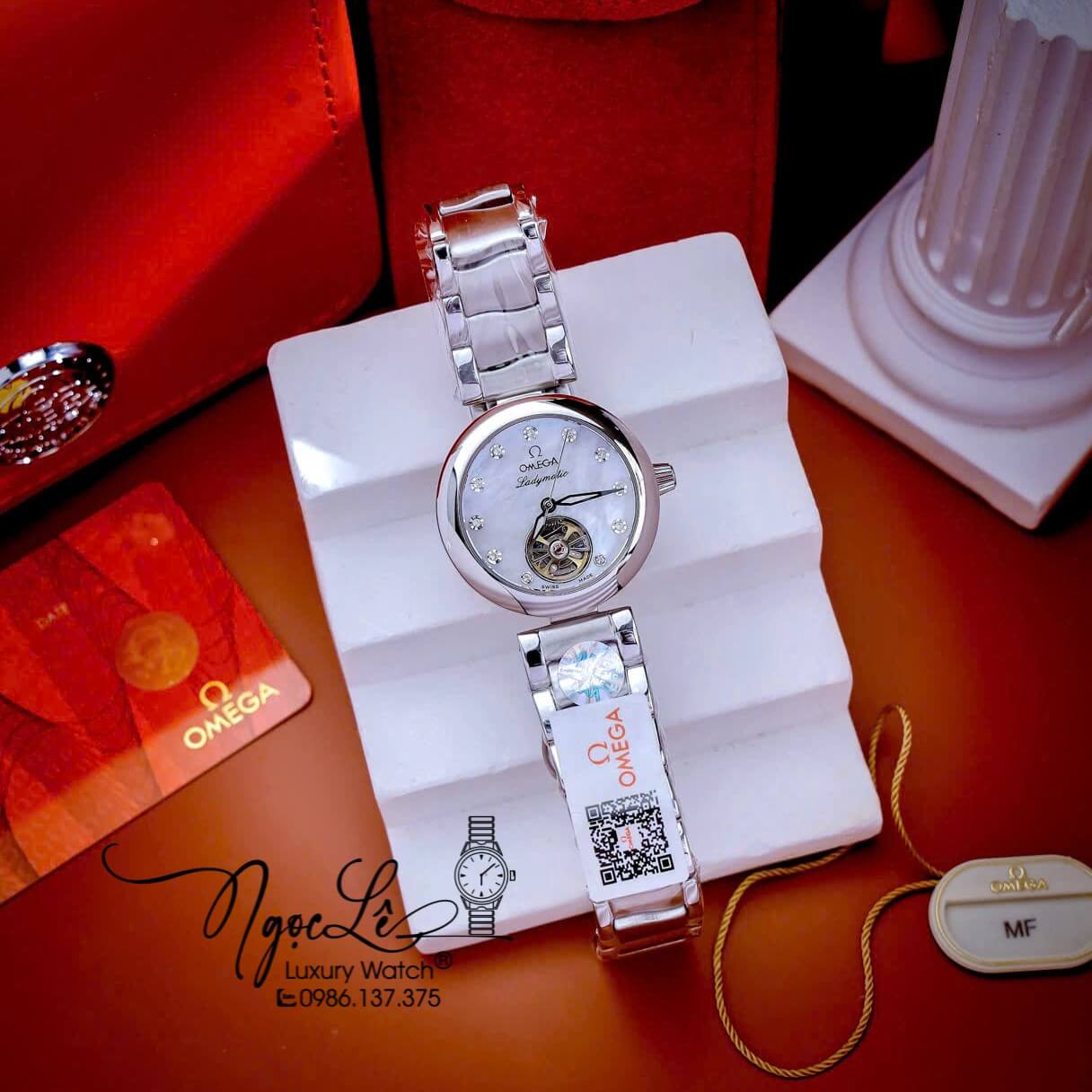 Đồng Hồ Nữ Omega Ladymatic Dây Kim Loại Màu Bạc Mặt Trắng Xà Cừ Size 34mm (Automatic)