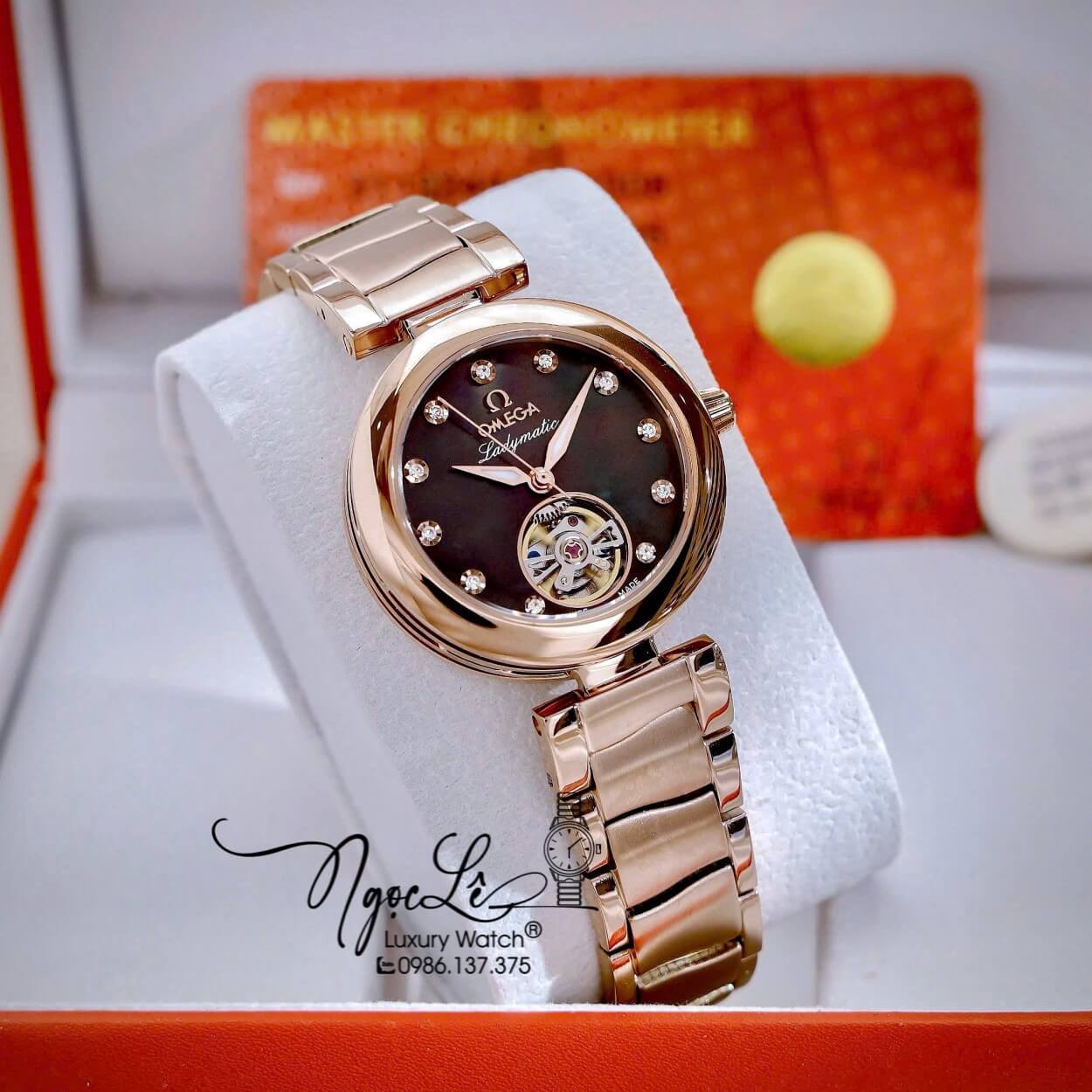 Đồng Hồ Nữ Omega Ladymatic Dây Kim Loại Rose Gold Mặt Đen Xà Cừ Size 34mm (Automatic)