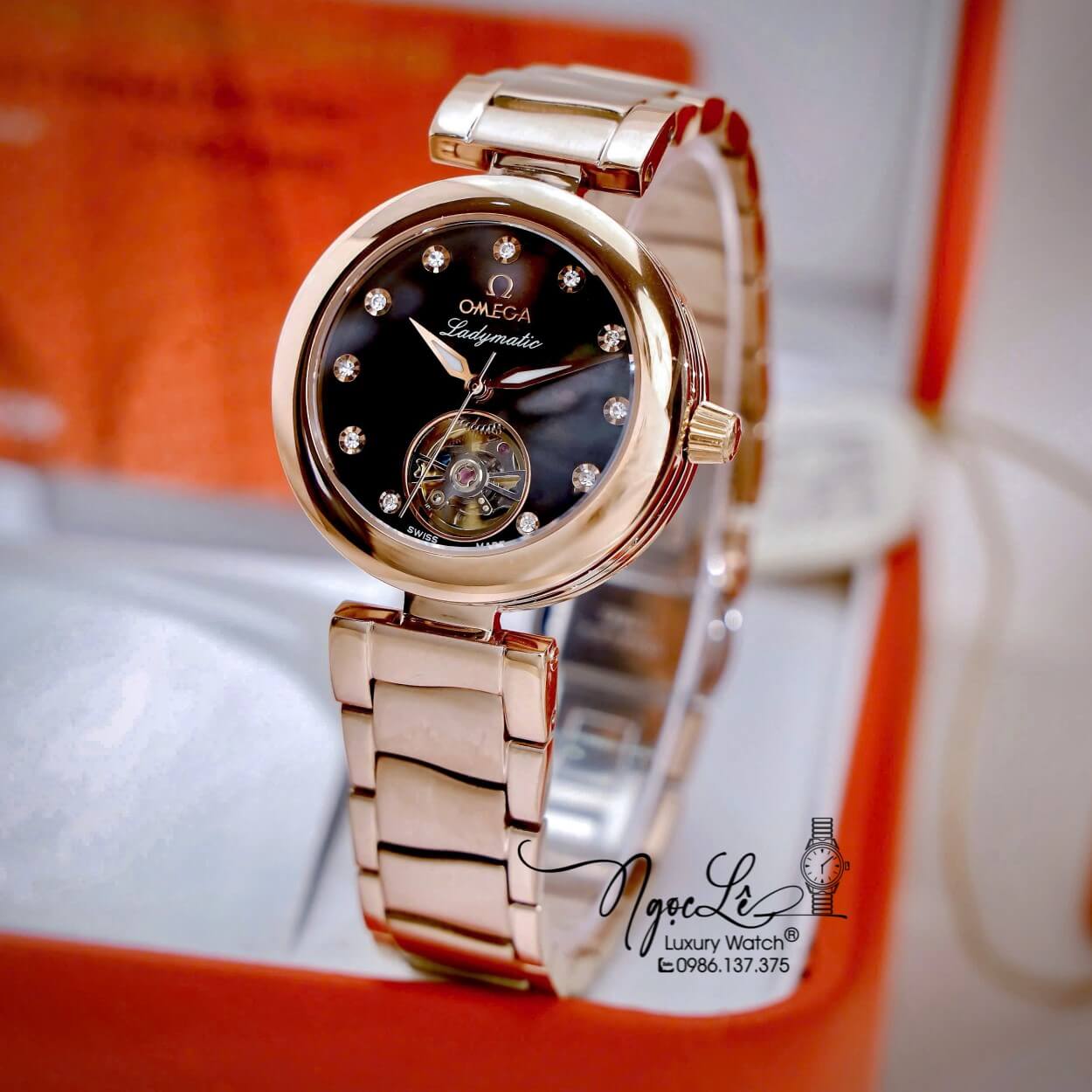 Đồng Hồ Nữ Omega Ladymatic Dây Kim Loại Rose Gold Mặt Đen Xà Cừ Size 34mm (Automatic)