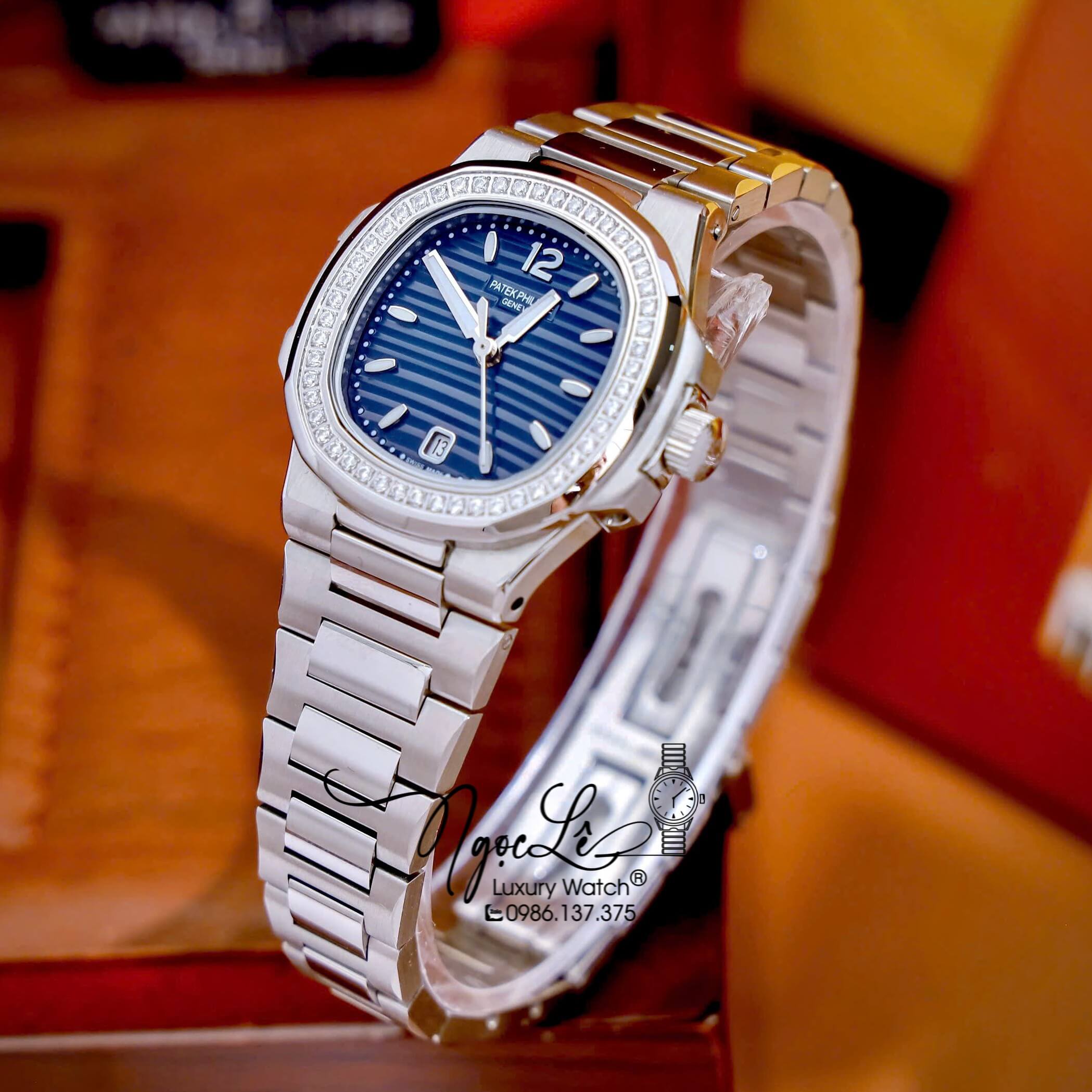 Đồng Hồ Nữ Patek Philippe Nautilus Dây Kim Loại Silver Mặt Xanh Dương Viền Đính Đá 32mm - Quartz