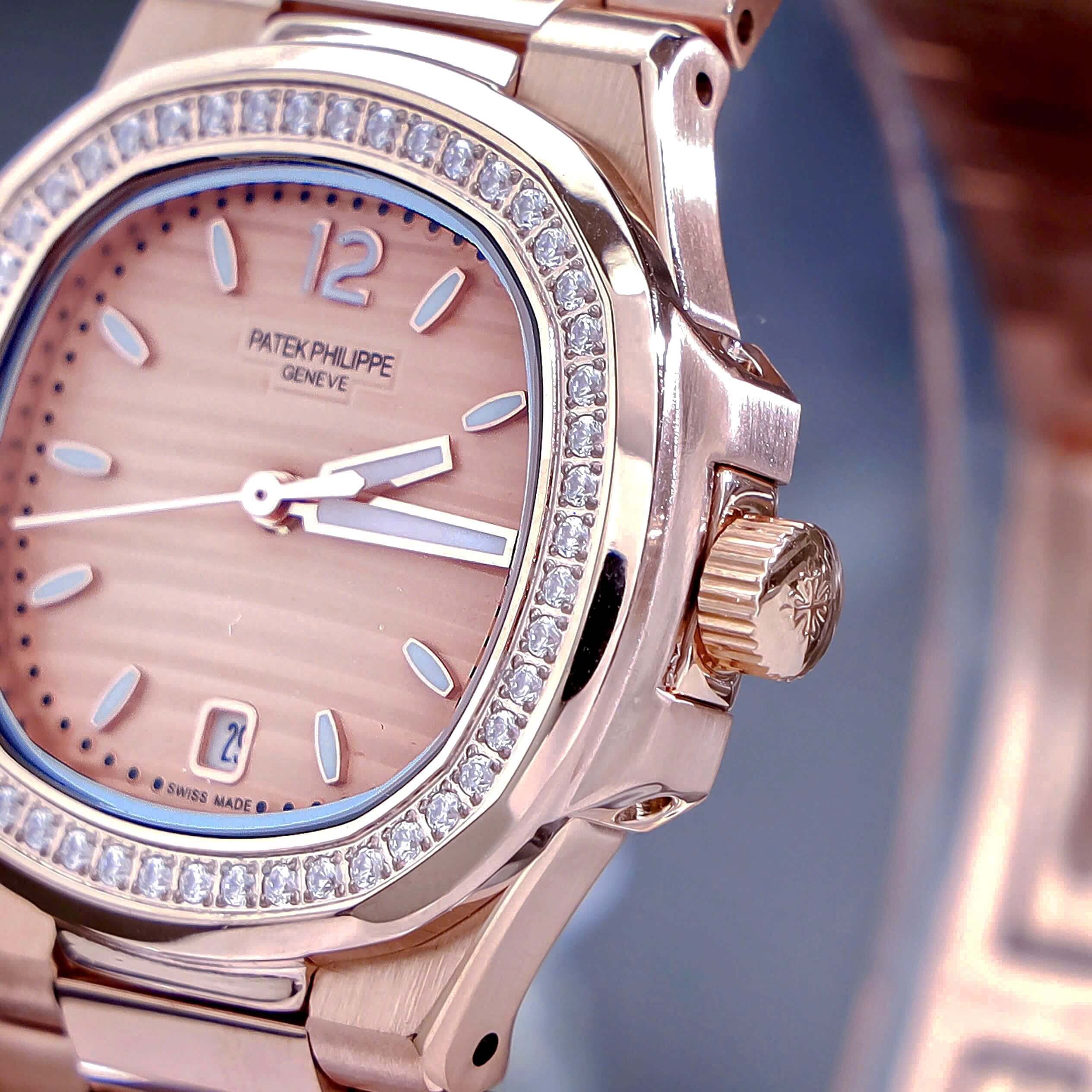 Đồng Hồ Nữ Patek Philippe Nautilus Dây Kim Loại Vàng Hồng Viền Đính Đá 32mm - Quartz