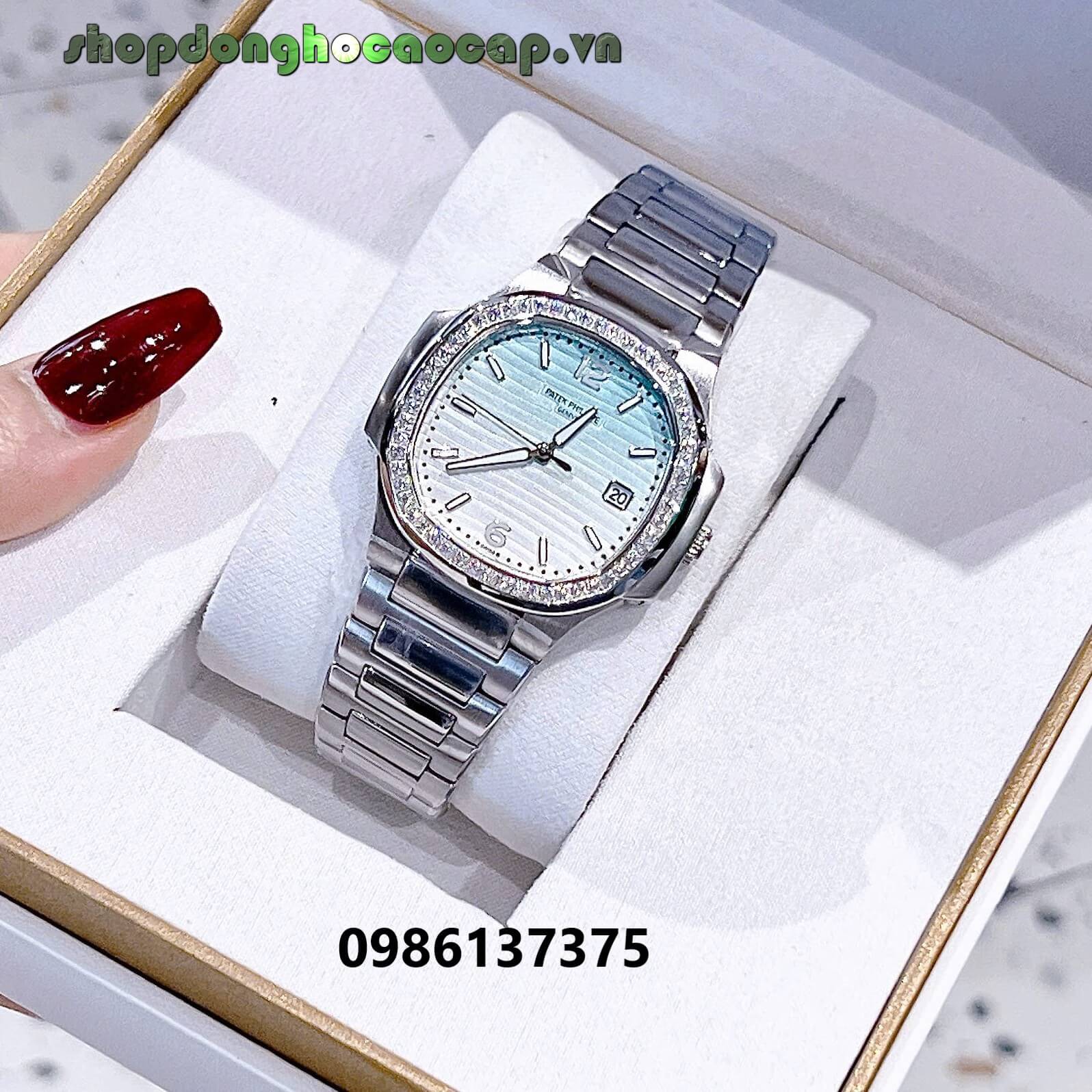 Đồng Hồ Nữ Patek Philippe Nautilus Bạc Mặt Ombre Xanh Mint Máy Thụy Sĩ Size 36mm - Viền Đá