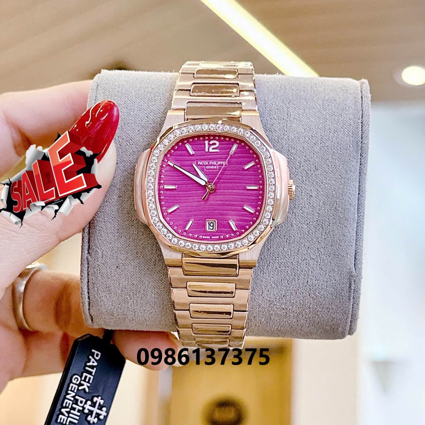 Đồng Hồ Nữ Patek Philippe Nautilus Màu Rose Gold Mặt Hồng Máy Thụy Sĩ Size 36mm - Viền Đá