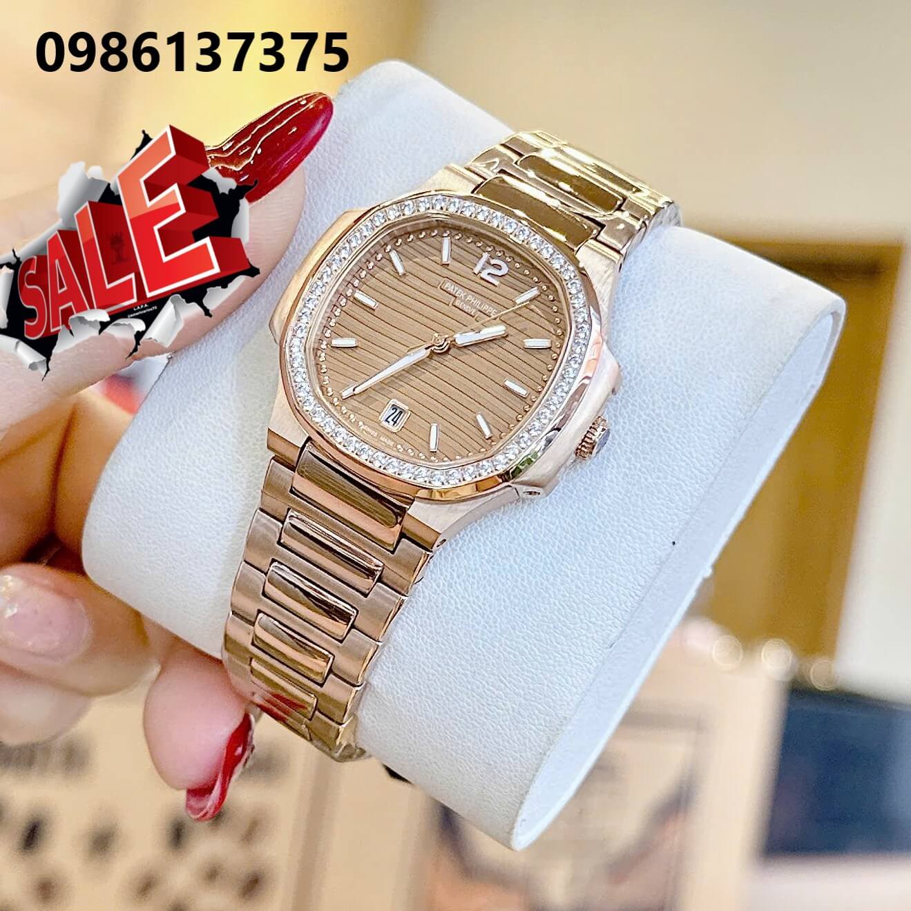Đồng Hồ Nữ Patek Philippe Nautilus Màu Rose Gold Máy Thụy Sĩ Size 36mm - Viền Đá