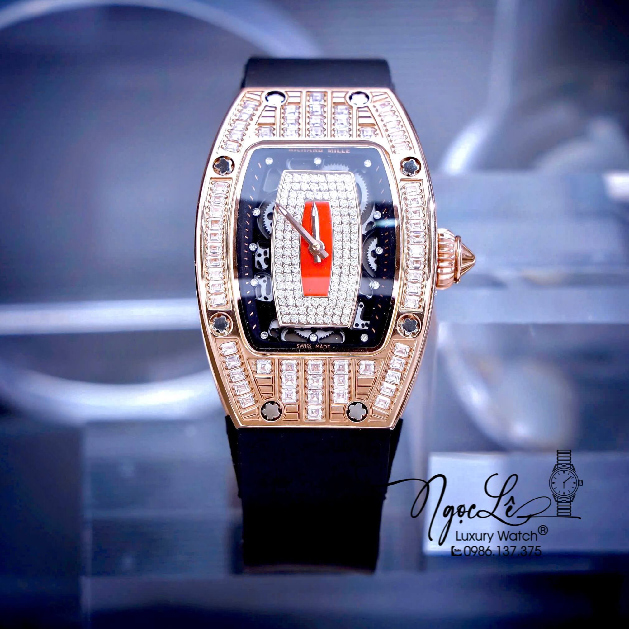 Đồng Hồ Nữ Richard Mille Dây Cao Su Đen Lõi Đỏ Vỏ Rose Đính Đá Siêu Cấp Máy Pin Thụy Sĩ Size 39mm