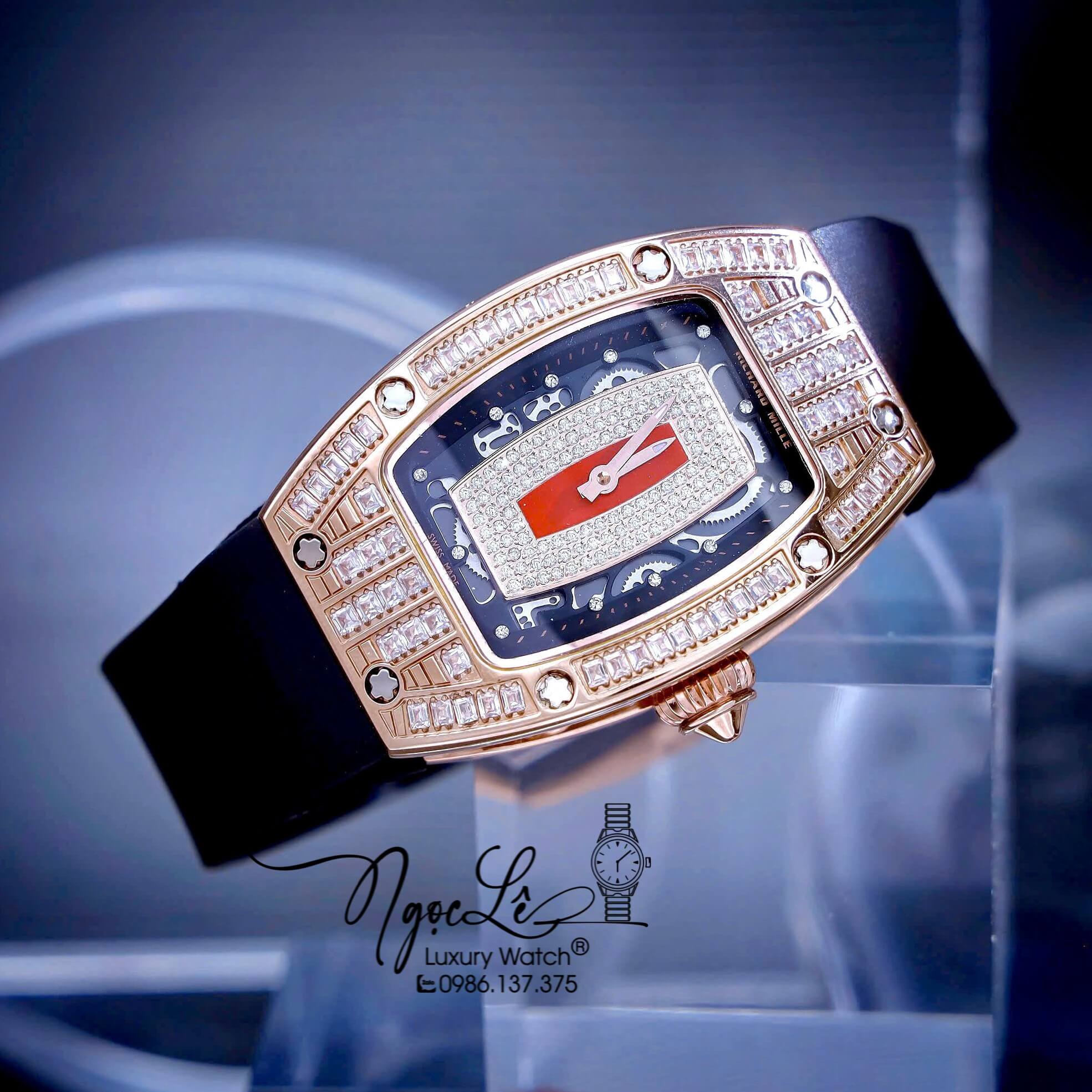 Đồng Hồ Nữ Richard Mille Dây Cao Su Đen Lõi Đỏ Vỏ Rose Đính Đá Siêu Cấp Máy Pin Thụy Sĩ Size 39mm