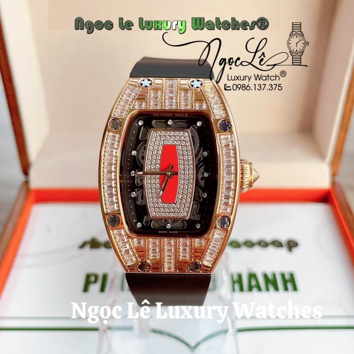 Đồng Hồ Nữ Richard Mille Siêu Cấp Dây Silicon Đen Lõi Đỏ Đính Đá Ống Vỏ Rose Size 30x47mm