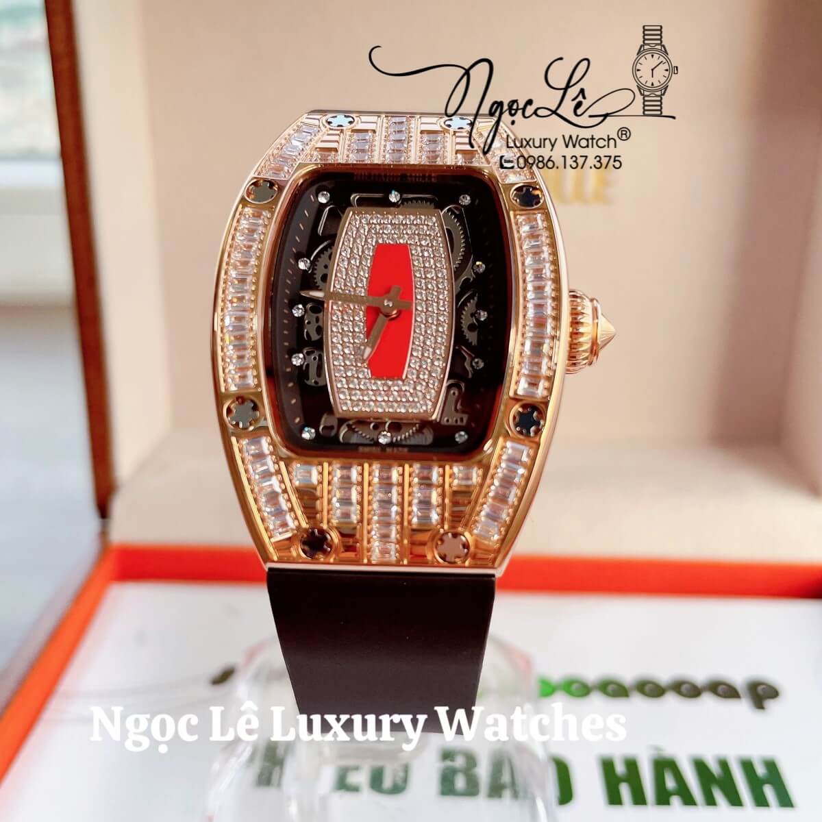 Đồng Hồ Nữ Richard Mille Siêu Cấp Dây Silicon Đen Lõi Đỏ Đính Đá Ống Size 30x47mm