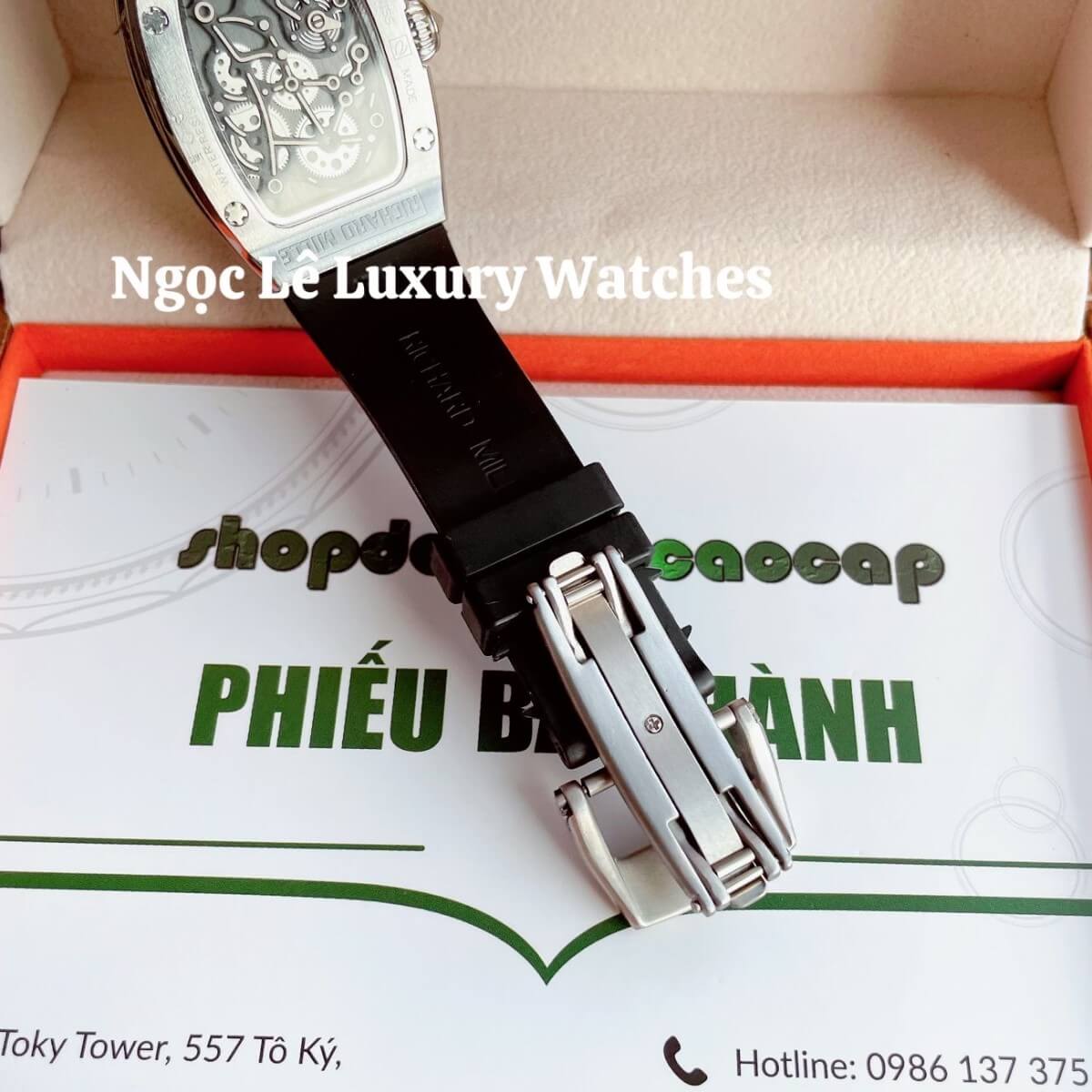 Đồng Hồ Nữ Richard Mille Siêu Cấp Dây Silicon Đen Lõi Đỏ Đính Đá Ống Vỏ Silver Size 30x47mm