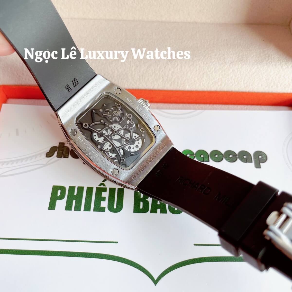 Đồng Hồ Nữ Richard Mille Siêu Cấp Dây Silicon Đen Lõi Đỏ Đính Đá Ống Vỏ Silver Size 30x47mm