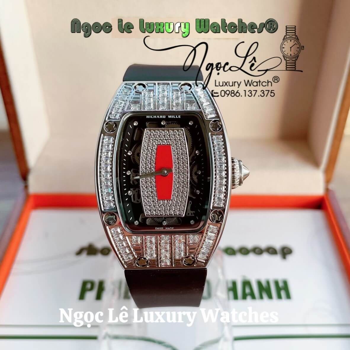 Đồng Hồ Nữ Richard Mille Siêu Cấp Dây Silicon Đen Lõi Đỏ Đính Đá Ống Vỏ Silver Size 30x47mm