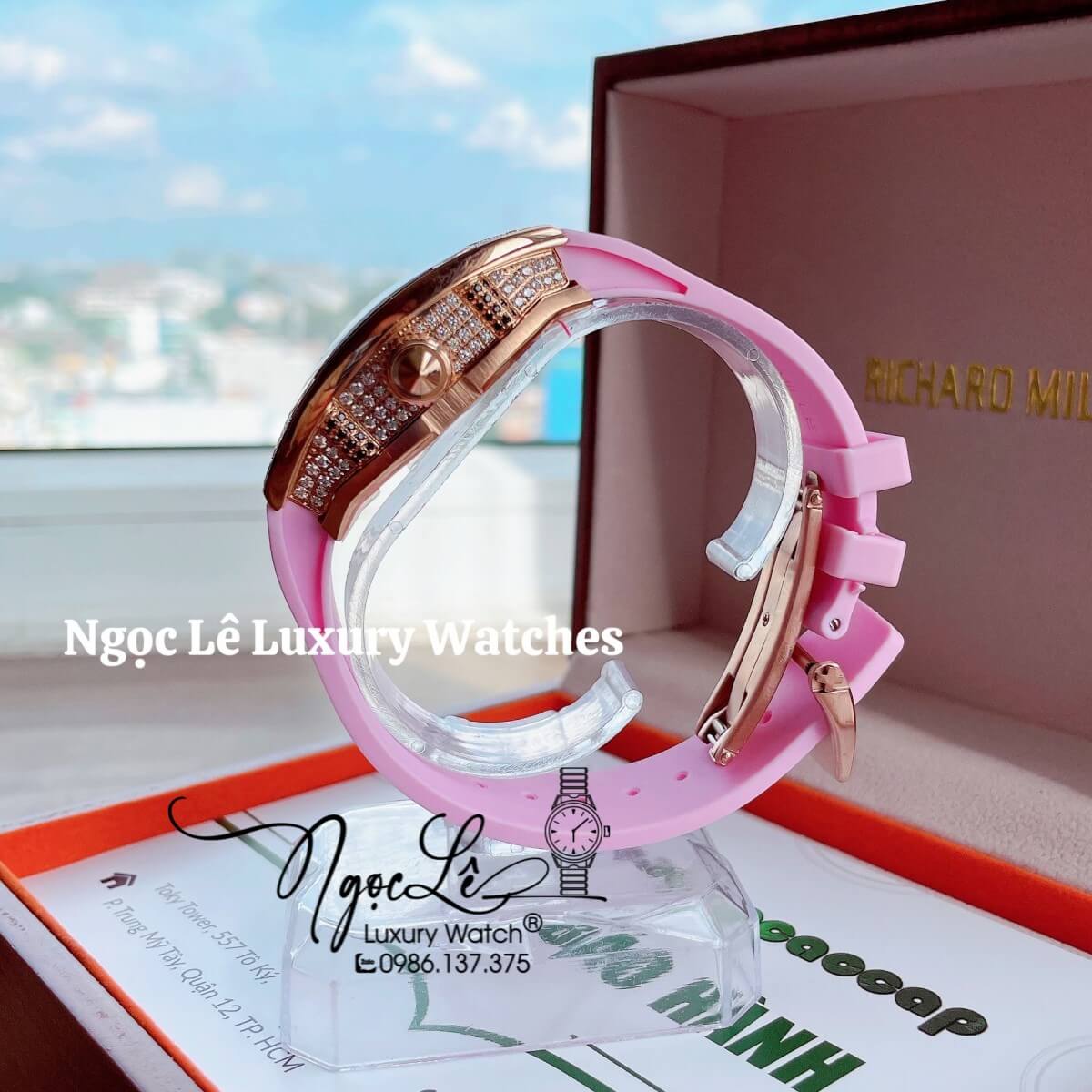 Đồng Hồ Nữ Richard Mille Siêu Cấp Dây Silicon Hồng Đính Đá Mịn Vỏ Rose Size 30x47mm