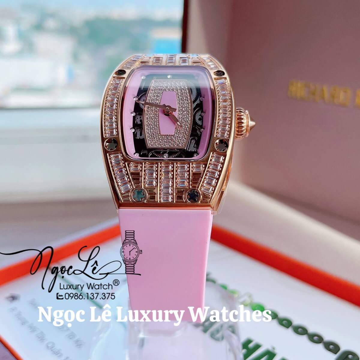 Đồng Hồ Nữ Richard Mille Siêu Cấp Dây Silicon Hồng Đính Đá Ống Vỏ Rose Size 30x47mm