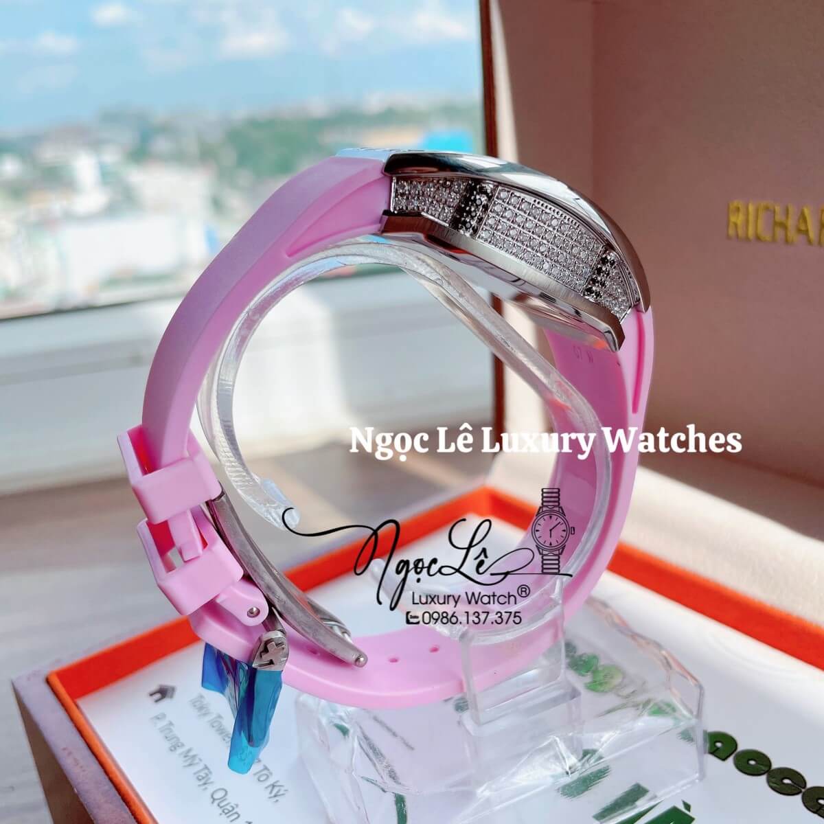 Đồng Hồ Nữ Richard Mille Siêu Cấp Dây Silicon Hồng Đính Đá Ống Vỏ Silver Size 30x47mm