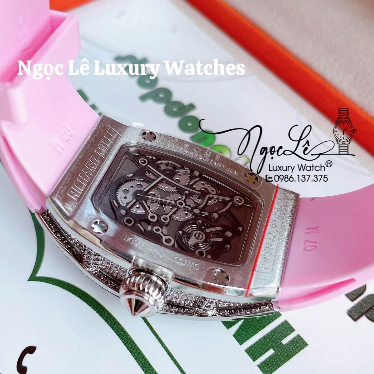 Đồng Hồ Nữ Richard Mille Siêu Cấp Dây Silicon Hồng Đính Đá Ống Vỏ Silver Size 30x47mm