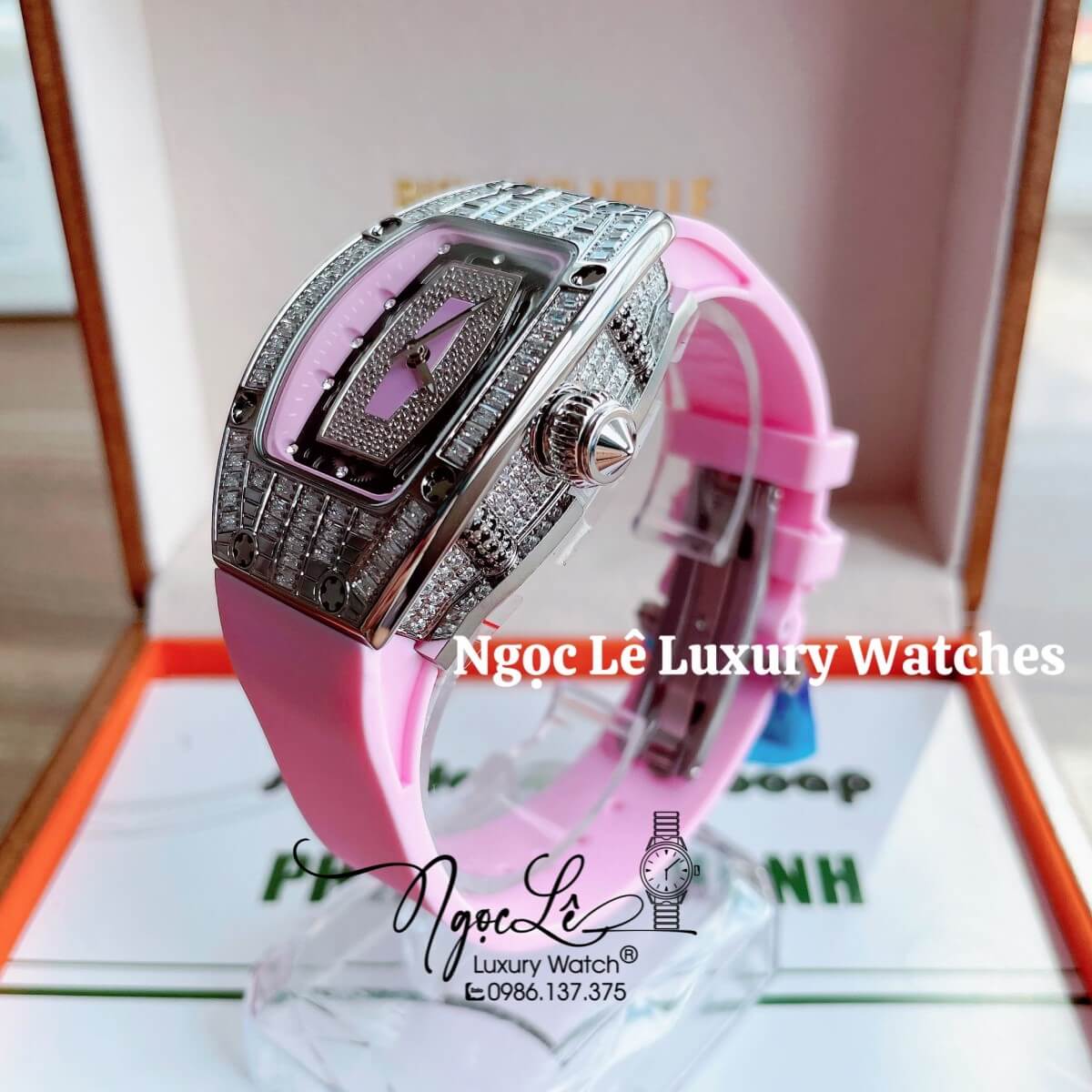 Đồng Hồ Nữ Richard Mille Siêu Cấp Dây Silicon Hồng Đính Đá Ống Vỏ Silver Size 30x47mm