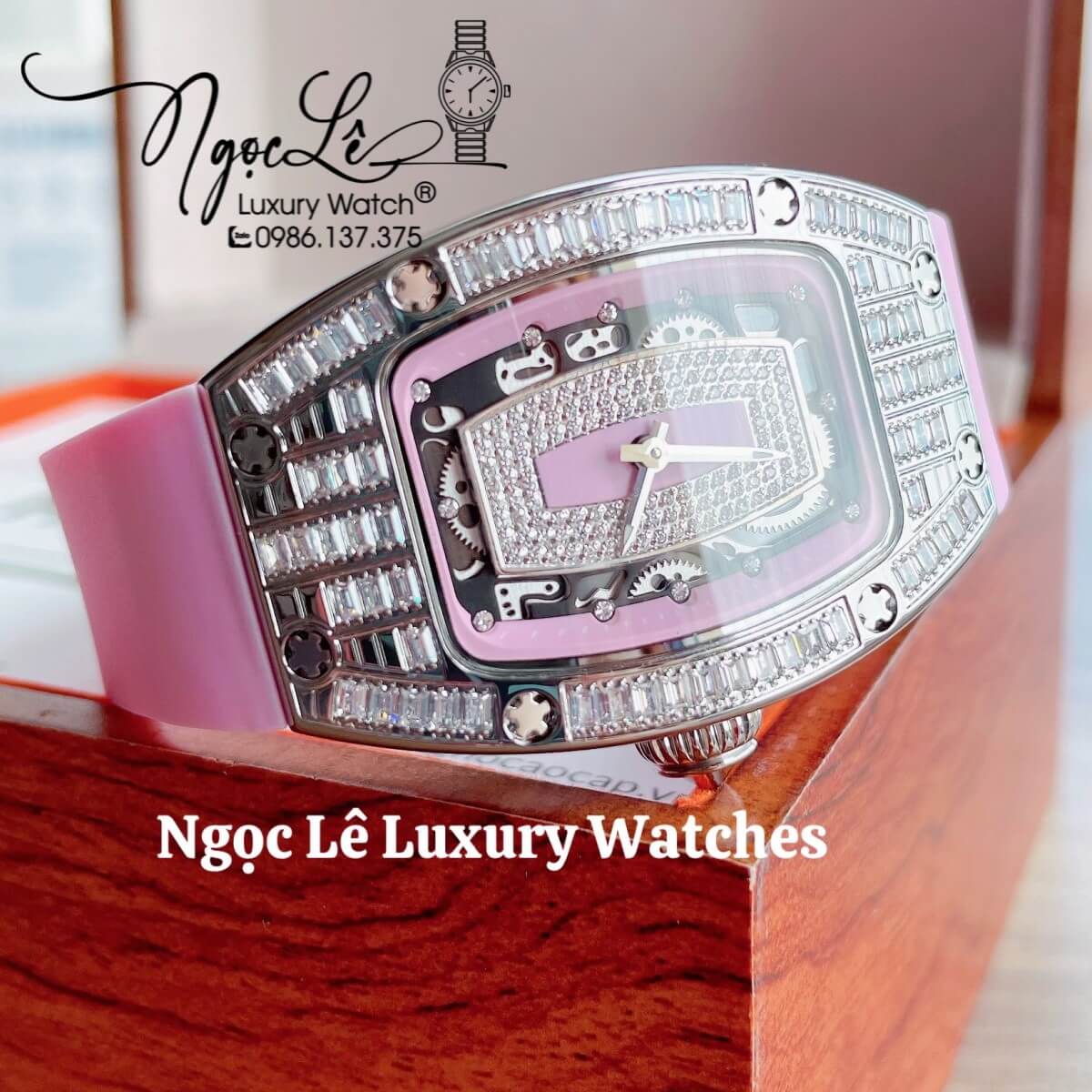 Đồng Hồ Nữ Richard Mille Siêu Cấp Dây Silicon Hồng Đính Đá Ống Vỏ Silver Size 30x47mm