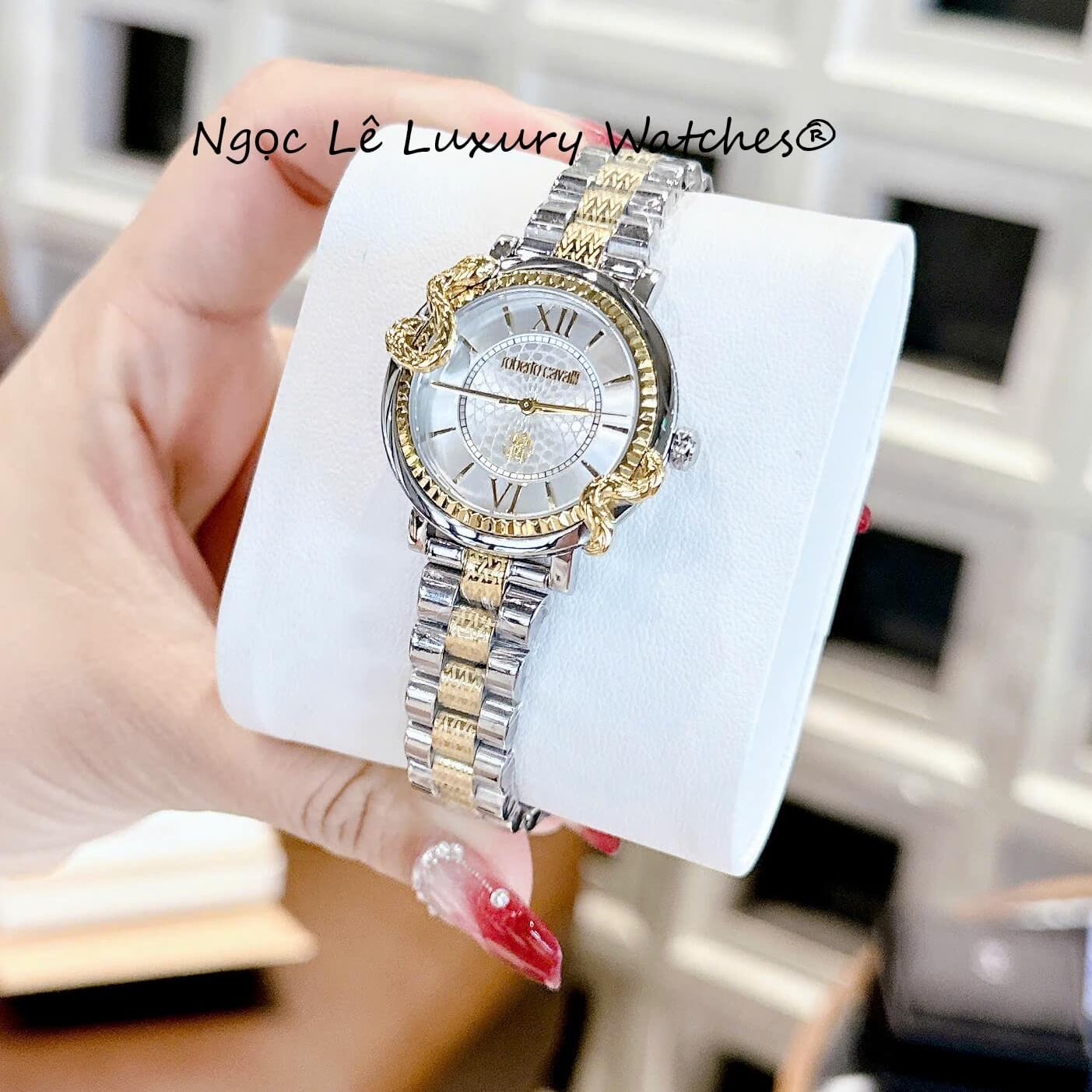 Đồng Hồ Nữ Roberto Cavalli Dây Kim Loại Demi Vàng Gold Mặt Rắn Size 32mm - Quartz