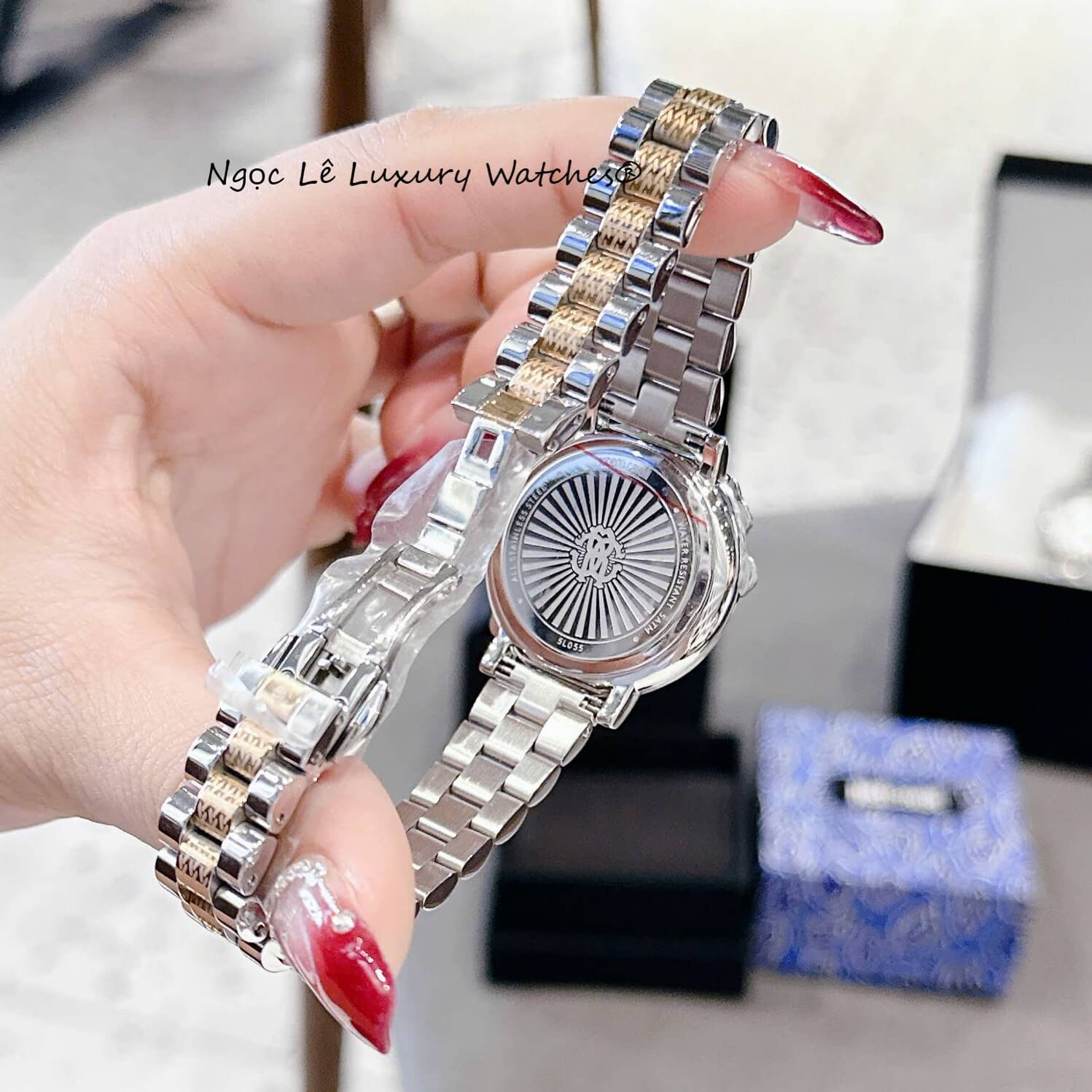 Đồng Hồ Nữ Roberto Cavalli Dây Kim Loại Demi Vàng Mặt Rắn Size 32mm