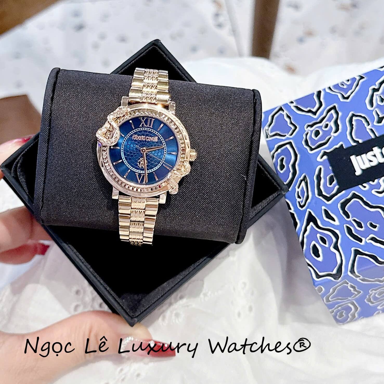 Đồng Hồ Nữ Roberto Cavalli Màu Vàng Hồng Mặt Rắn Xanh Dương Size 32mm - Quartz