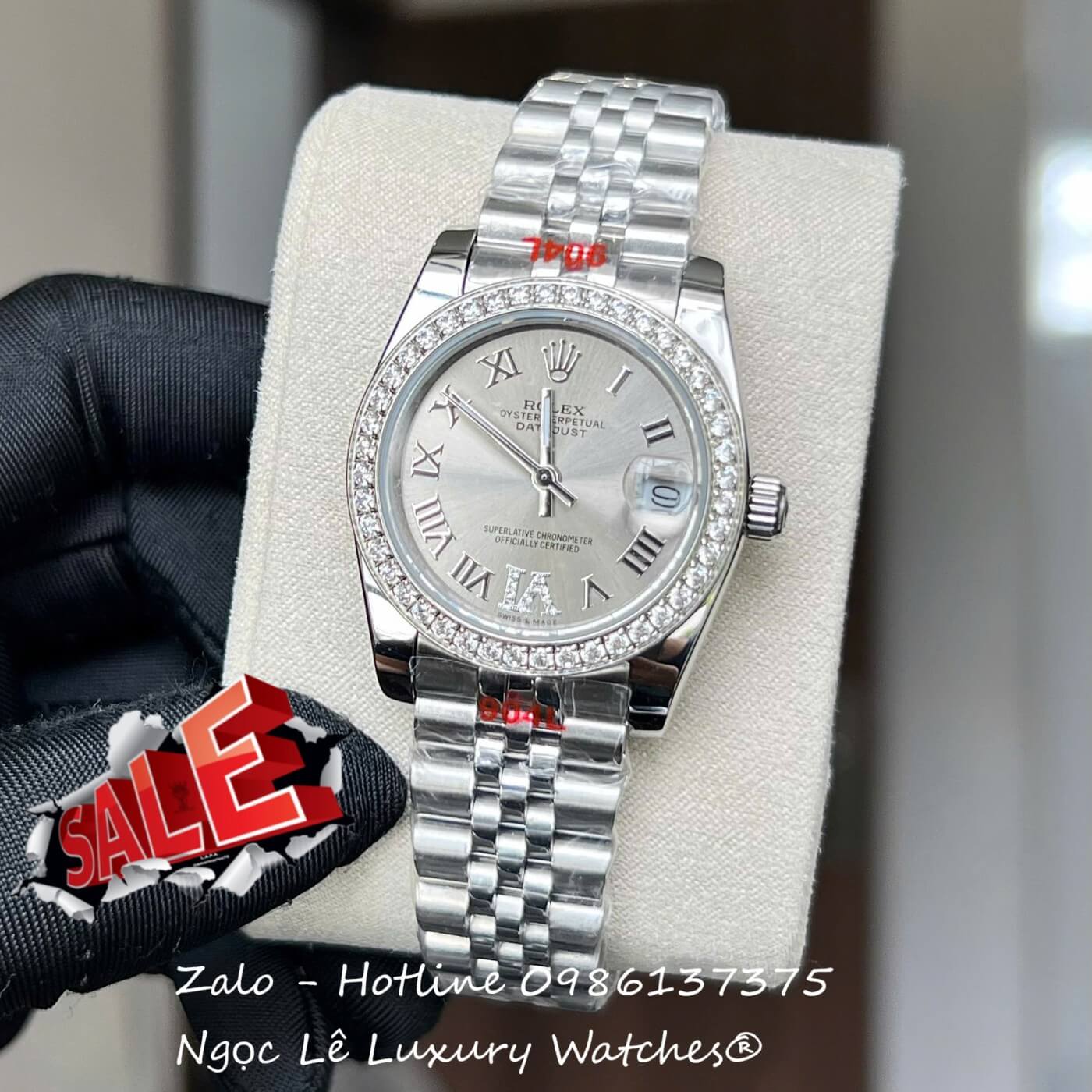 Đồng Hồ Nữ RoLex Datejust Dây Thép Silver Mặt Xám Viền Đá Máy Pin Size 31mm - Số La Mã