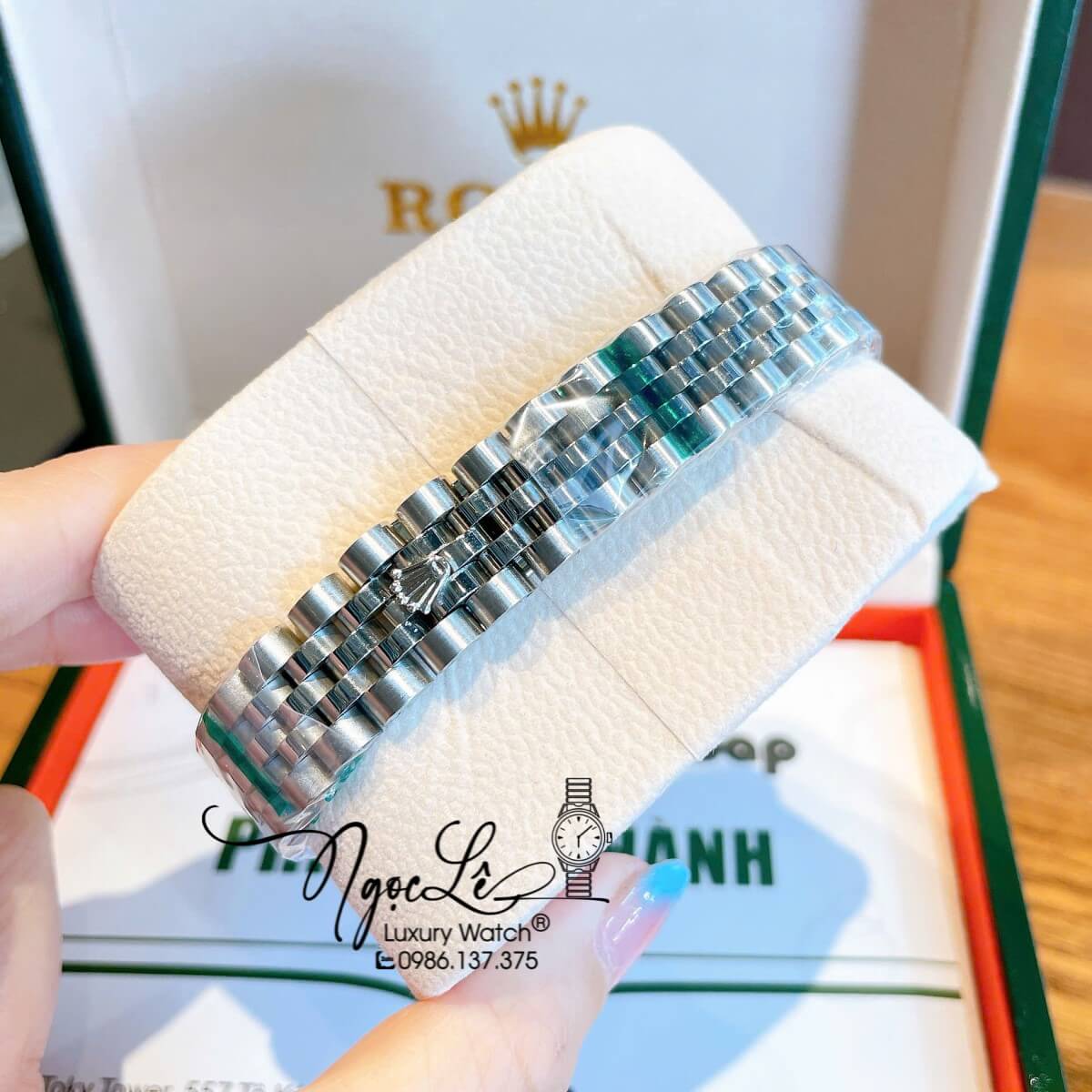 Đồng Hồ Nữ Rolex Datejust Máy Cơ Tự Động Dây Bạc Mặt Trắng Đính Đá Size 31mm - Mặt Số La Mã