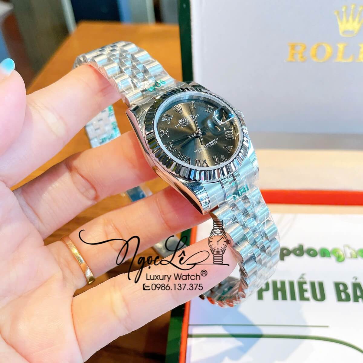 Đồng Hồ Nữ Rolex Datejust Máy Cơ Tự Động Dây Bạc Mặt Đen Xám Niềng Khía Size 31mm - Mặt Số La Mã