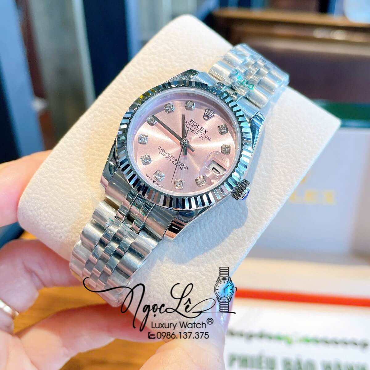Đồng Hồ Nữ Rolex Datejust Máy Cơ Tự Động Dây Bạc Mặt Hồng Niềng Khía Size 31mm