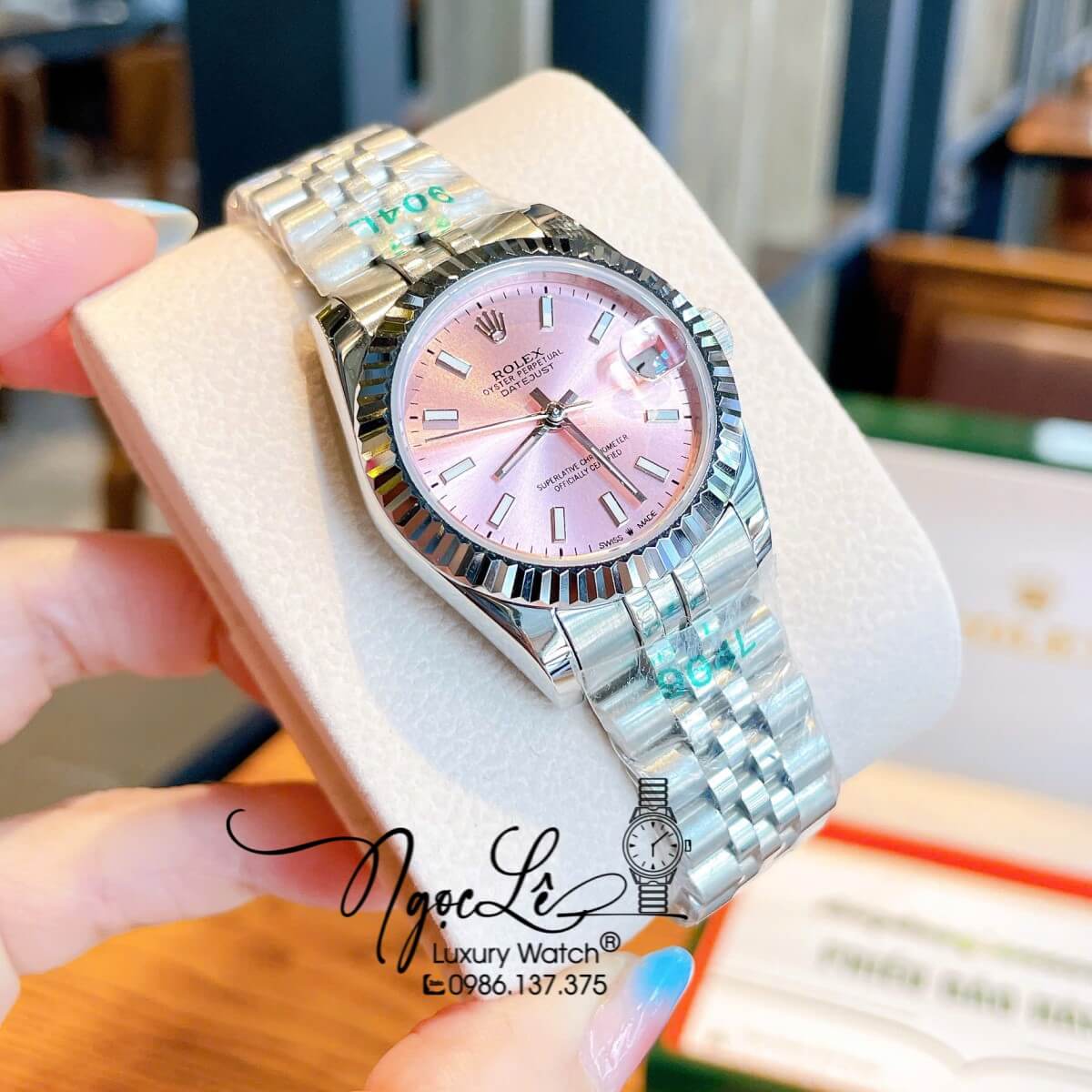 Đồng Hồ Nữ Rolex Datejust Máy Cơ Tự Động Dây Bạc Mặt Hồng Niềng Khía Size 31mm - Mặt Đính Vạch Phản Quang
