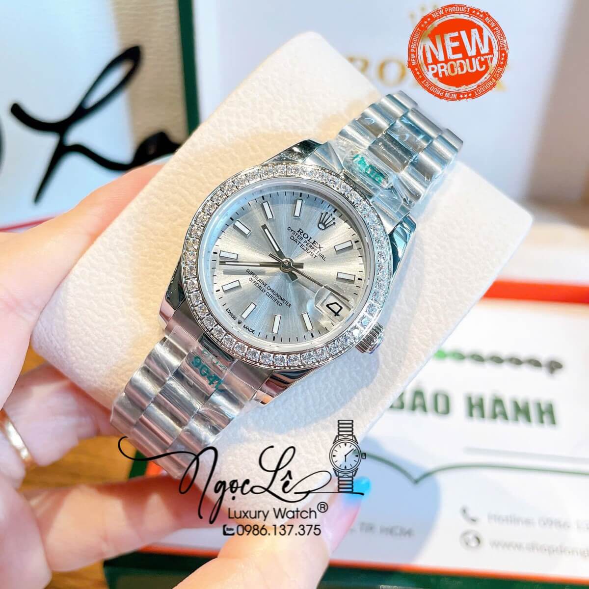 Đồng Hồ Nữ Rolex Datejust Máy Cơ Tự Động Dây Bạc Mặt Trắng Đính Đá Size 31mm Phản Quang