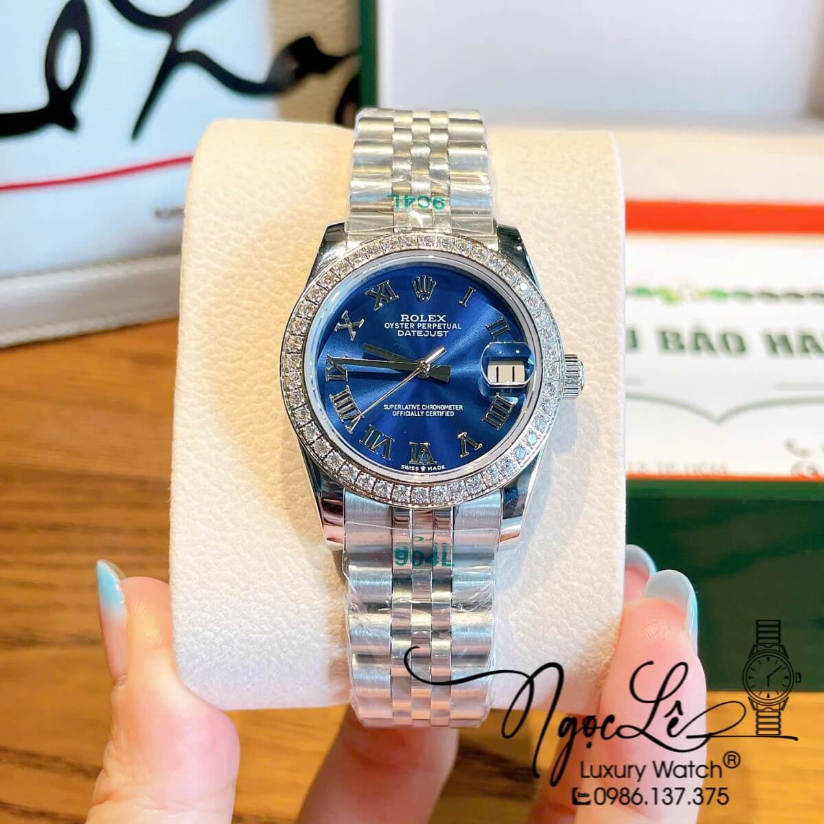 Đồng Hồ Nữ Rolex Datejust Máy Cơ Tự Động Dây Bạc Mặt Xanh Dương Đính Đá Size 31mm - Mặt Số La Mã