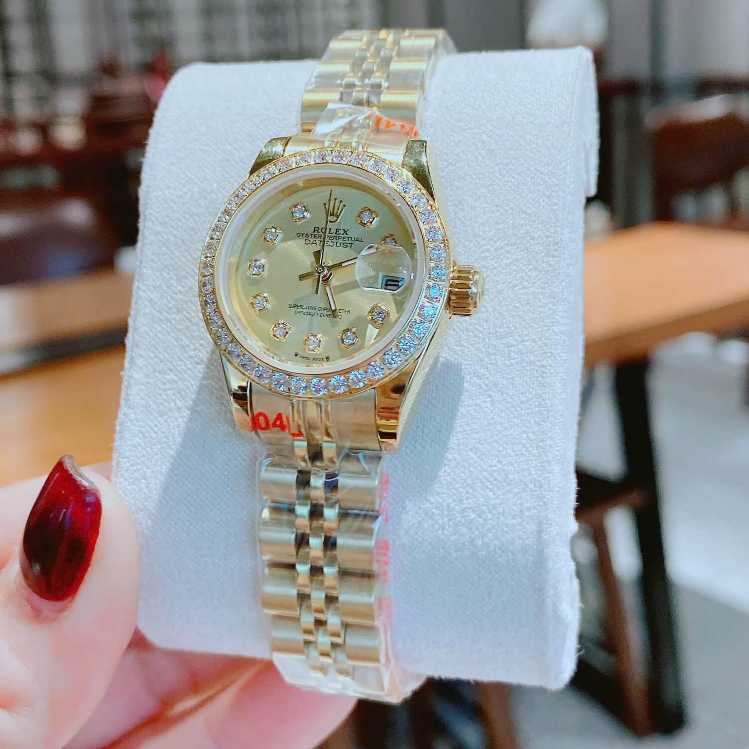 Đồng Hồ Nữ RoLex Datejust Máy Pin Size 28mm – Dây Vàng Gold Mặt Vàng Viền Đính Đá