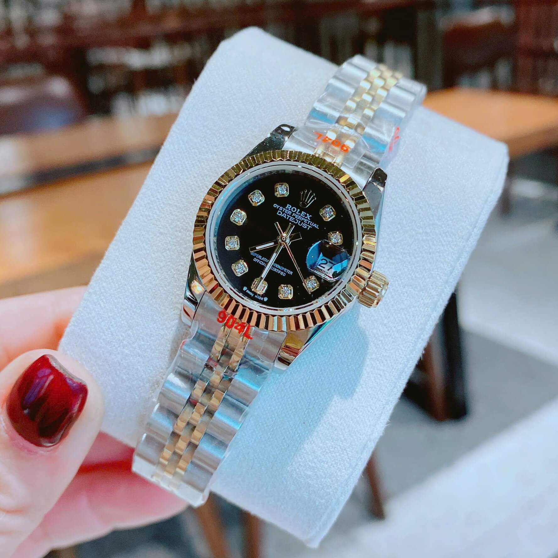 Đồng Hồ Nữ RoLex Datejust Máy Pin Size 28mm – Màu Demi Vàng Gold Mặt Đen Khía