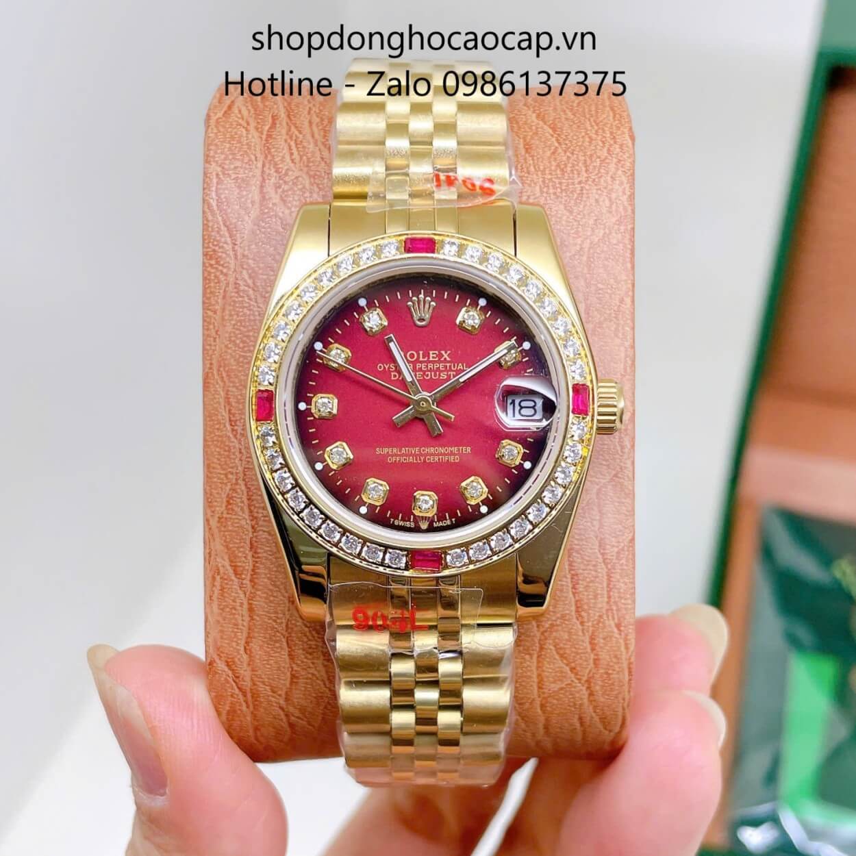 Đồng Hồ Nữ RoLex Datejust Máy Pin Size 31mm – Màu Vàng Mặt Đỏ Viền Đá