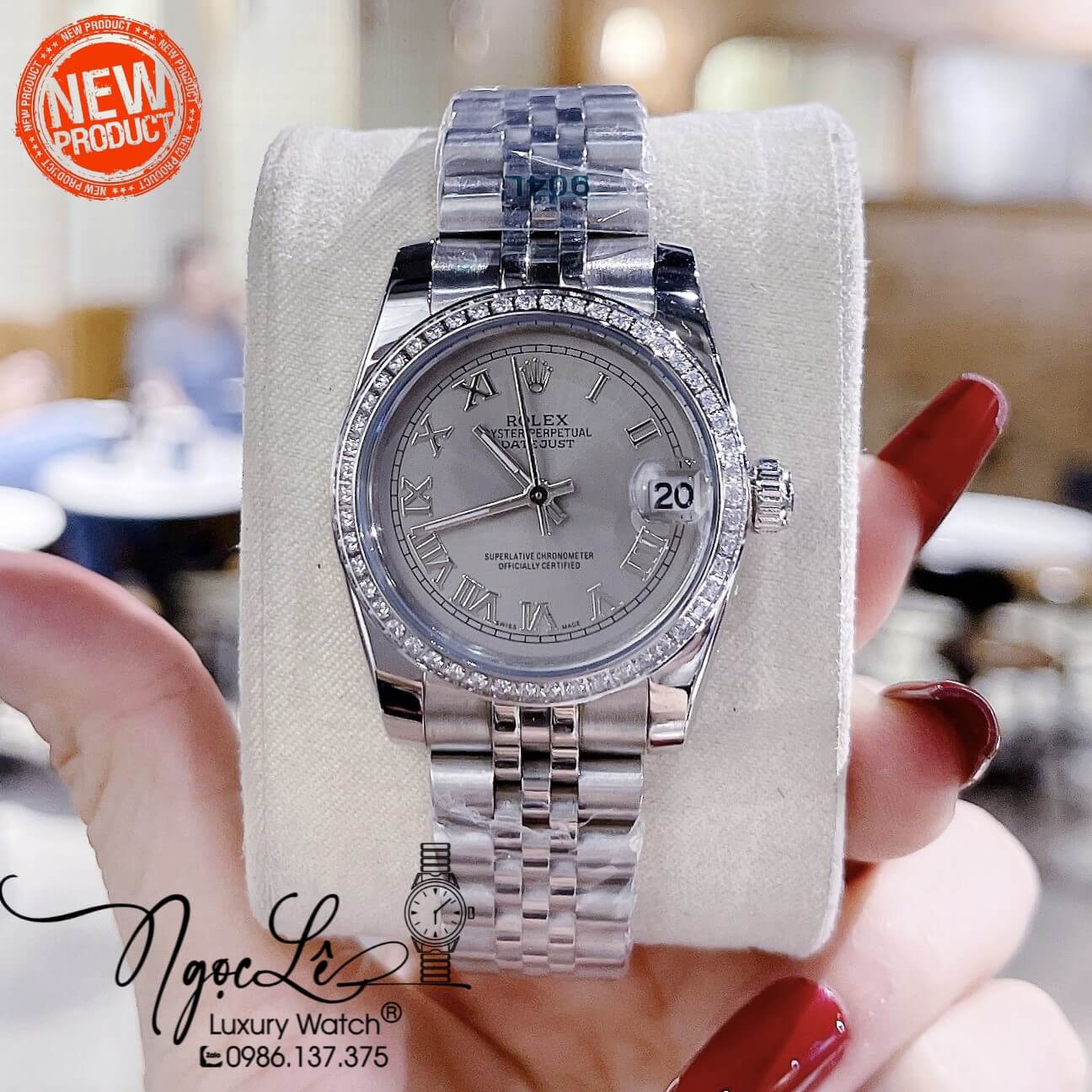 Đồng Hồ Nữ Rolex Datejust Pin Màu Bạc Mặt Xám Đính Đá Size 32mm