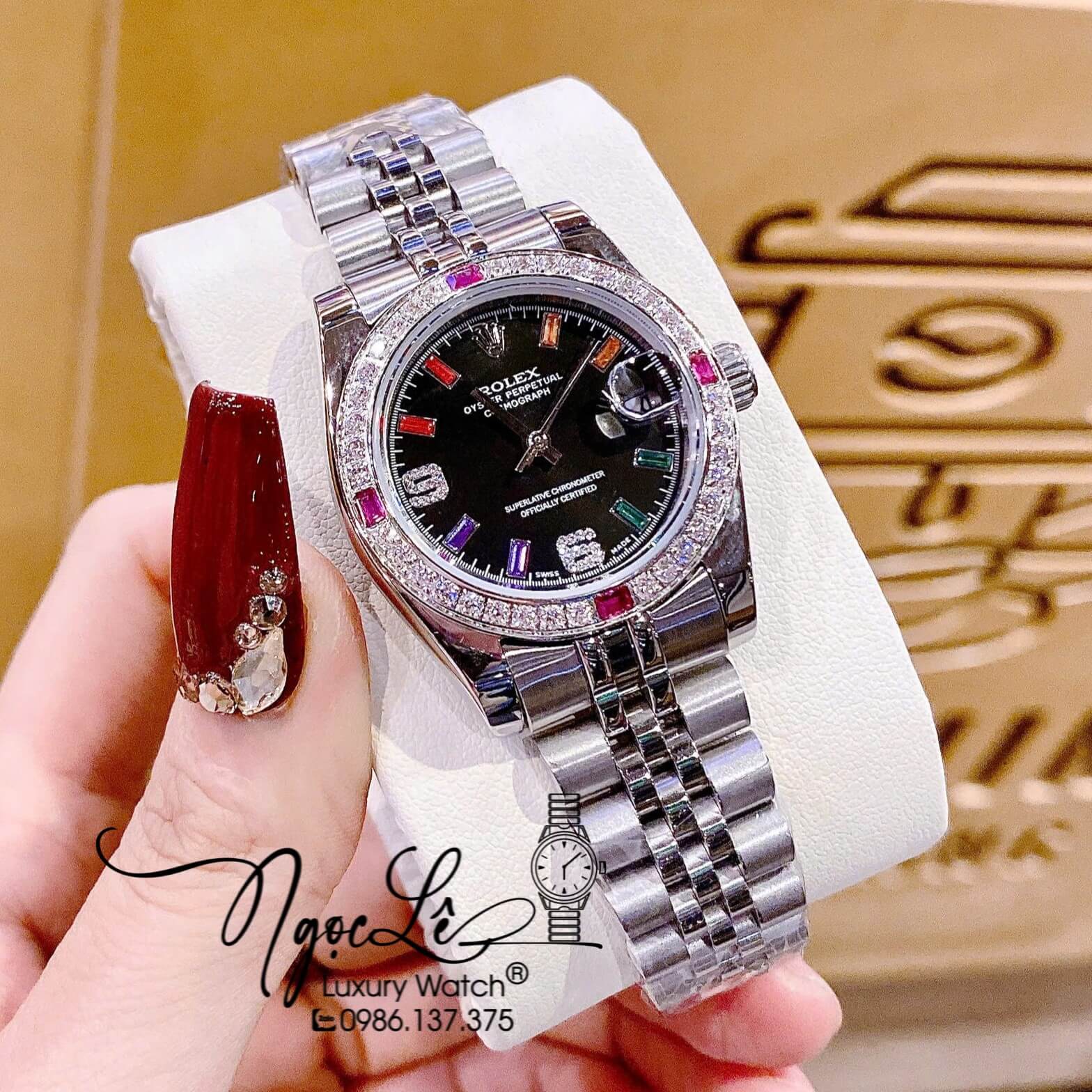 Đồng Hồ Nữ Rolex Datejust Quartz Dây Kim Loại Bạc Mặt Đen Đính Đá Nhiều Màu Size 31mm
