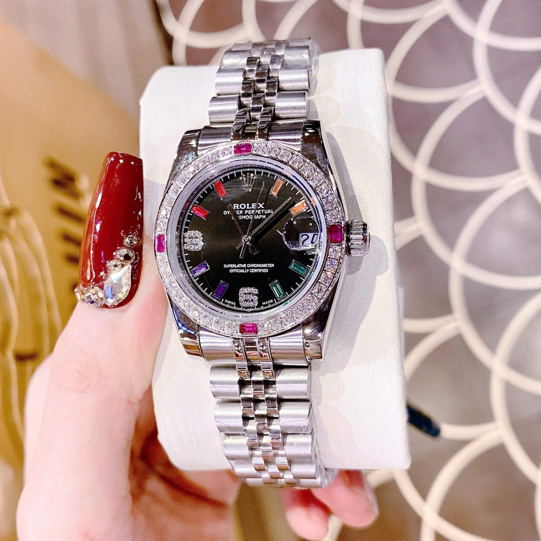 Đồng Hồ Nữ Rolex Datejust Quartz Dây Kim Loại Bạc Mặt Đen Đính Đá Nhiều Màu Size 31mm