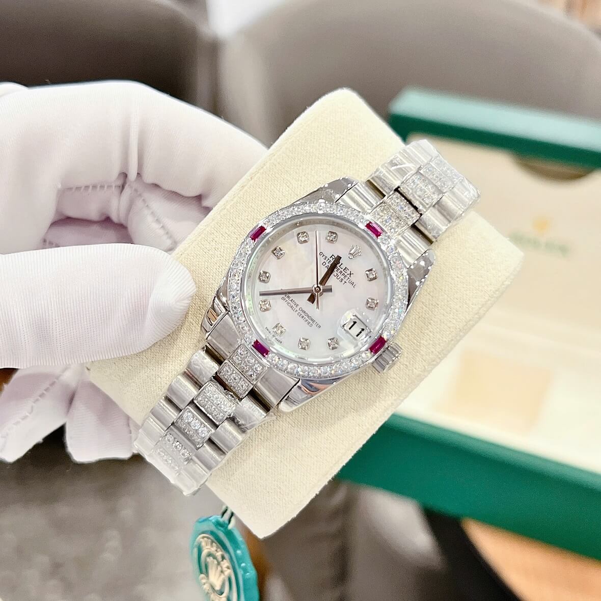 Đồng Hồ Nữ Rolex Datejust Viền Đá Mặt Trắng Dây Kim Loại Inox Đính Đá Máy Pin Size 31mm