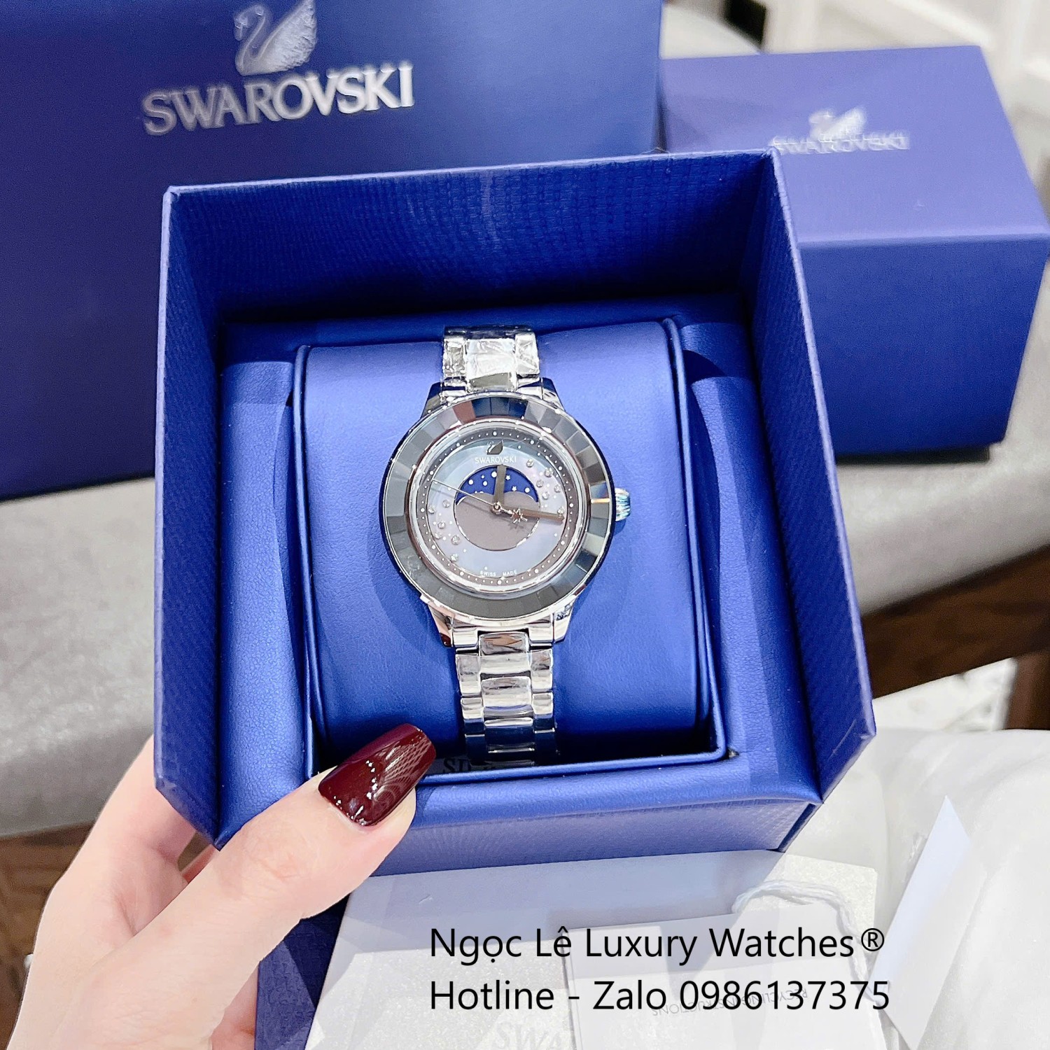 Đồng Hồ Nữ Swarovski Octea Lux Moon Dây Thép Silver Mặt Xà Cừ Viền Đá Pha Lê Trắng Size 37mm