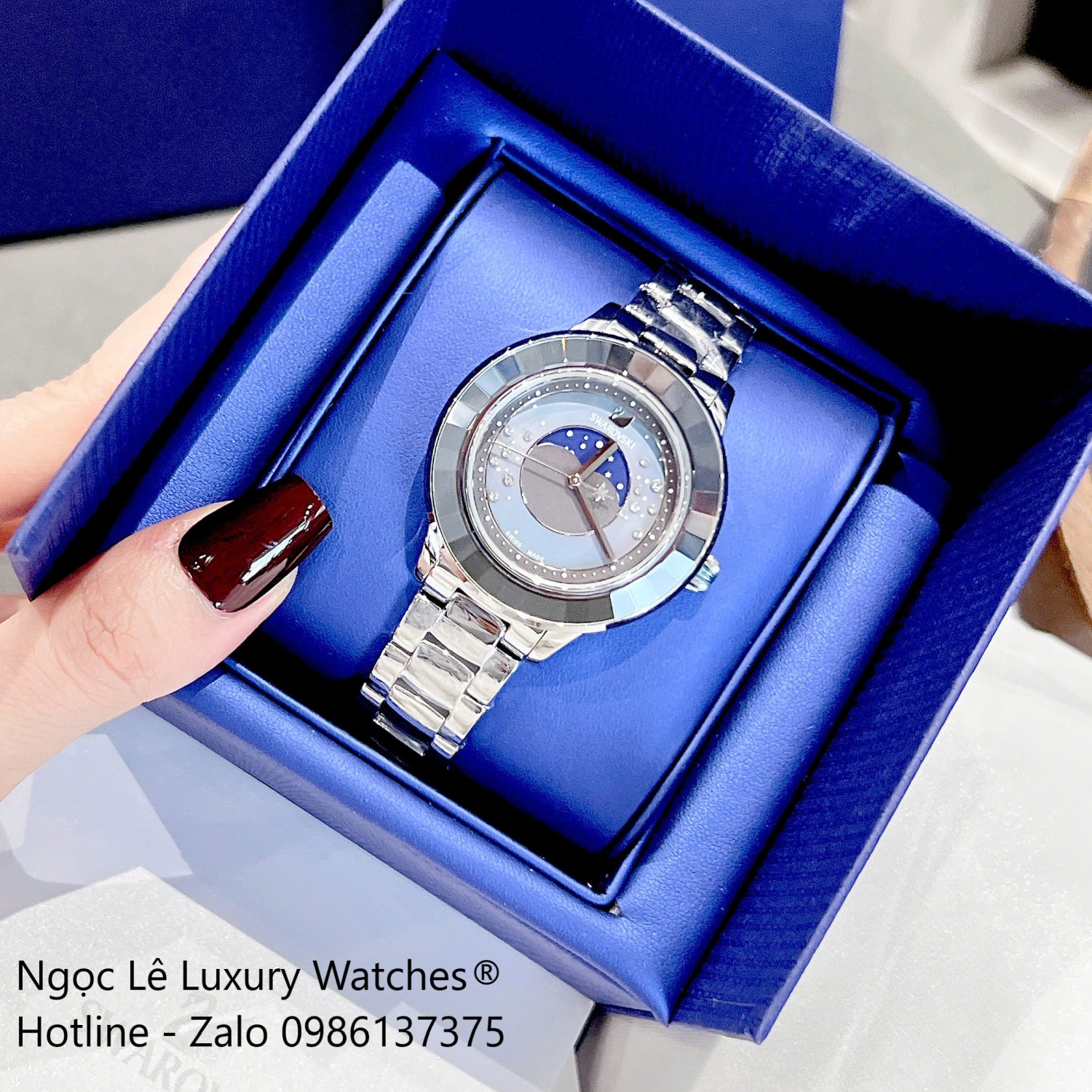Đồng Hồ Nữ Swarovski Octea Lux Moon Dây Thép Silver Mặt Xà Cừ Viền Đá Pha Lê Trắng Size 37mm