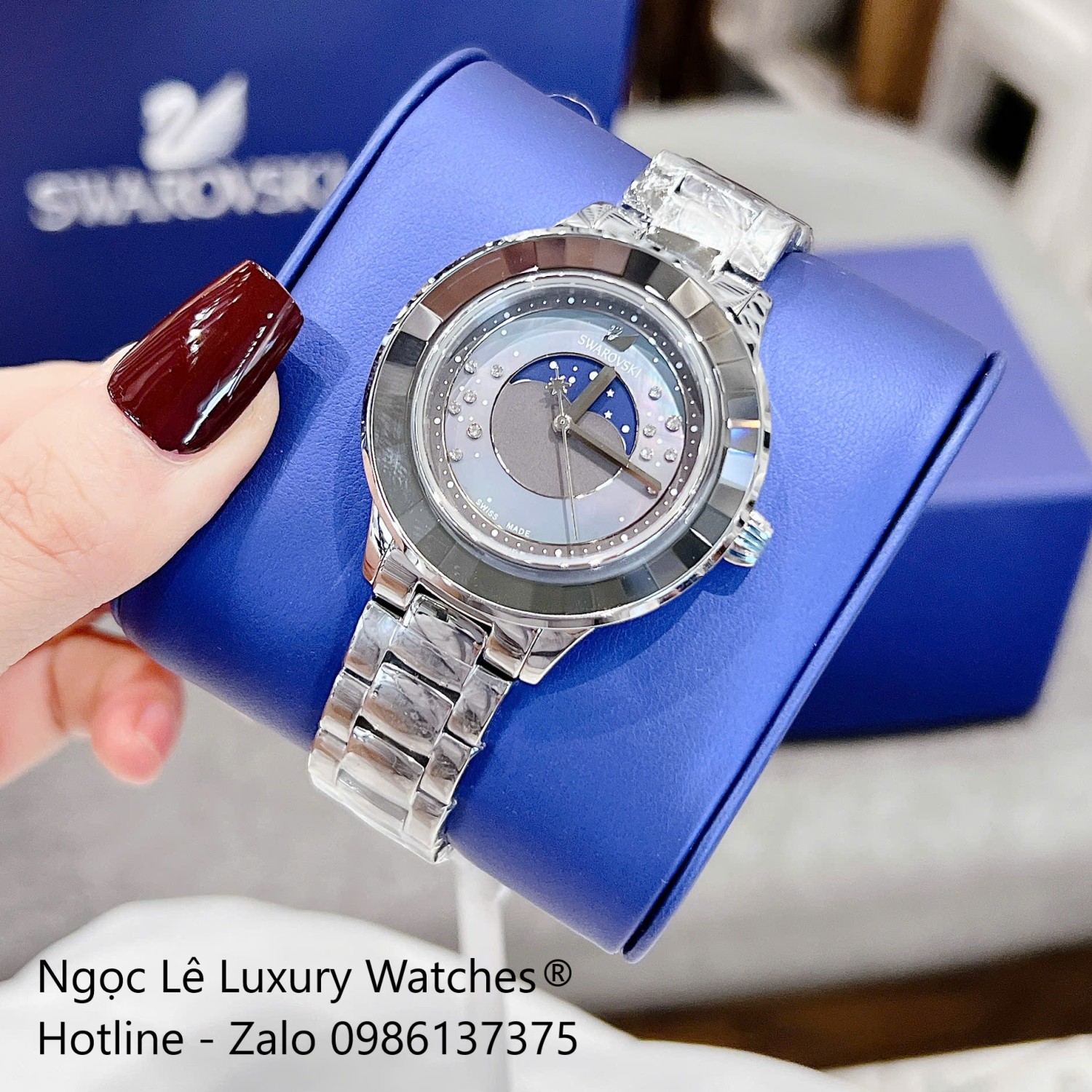 Đồng Hồ Nữ Swarovski Octea Lux Moon Dây Thép Silver Mặt Xà Cừ Viền Đá Pha Lê Trắng Size 37mm