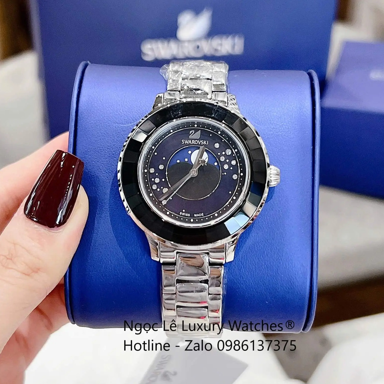 Đồng Hồ Nữ Swarovski Octea Lux Moon Dây Thép Silver Mặt Xà Cừ Viền Đá Pha Lê Đen Size 37mm
