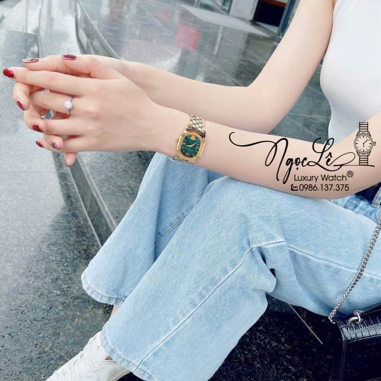 Đồng Hồ Nữ Versace Couture Dây Kim Loại Demi Vàng Mặt Xanh Lá Size 30x37mm Máy Thụy Sĩ